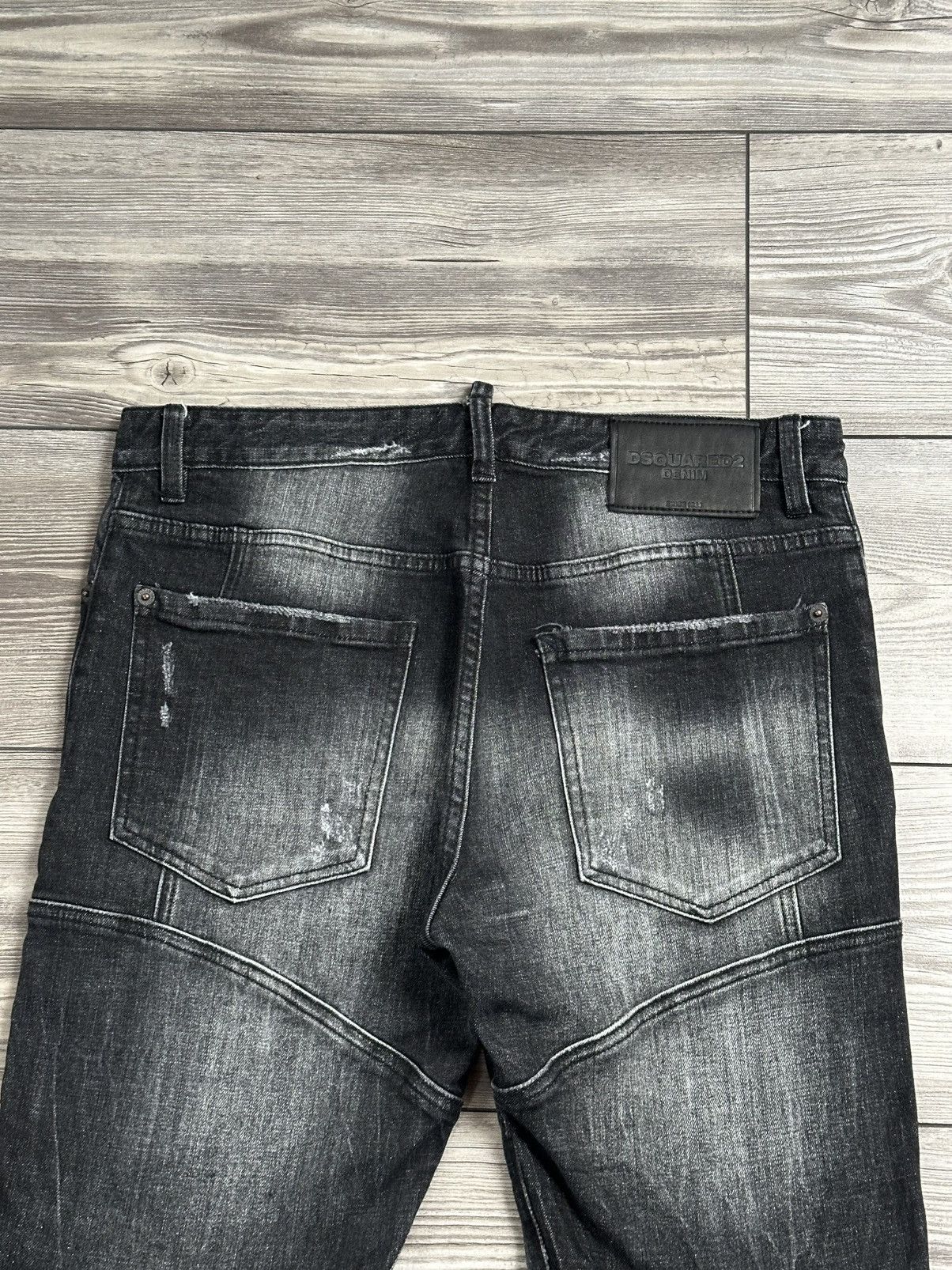 Designer × Dsquared2 Dsquared2 Distressed Jeans Size US 33 - 4 Thumbnail