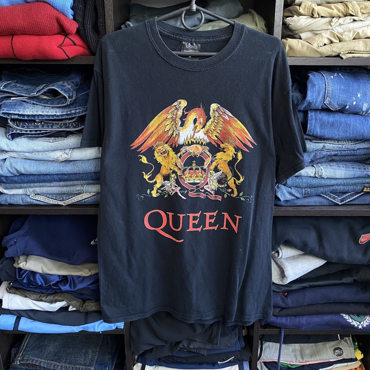 Band Tees Vintage Queen 2013 Big logo graphic band tee Size US M / EU 48-50 / 2 - 1 Thumbnail