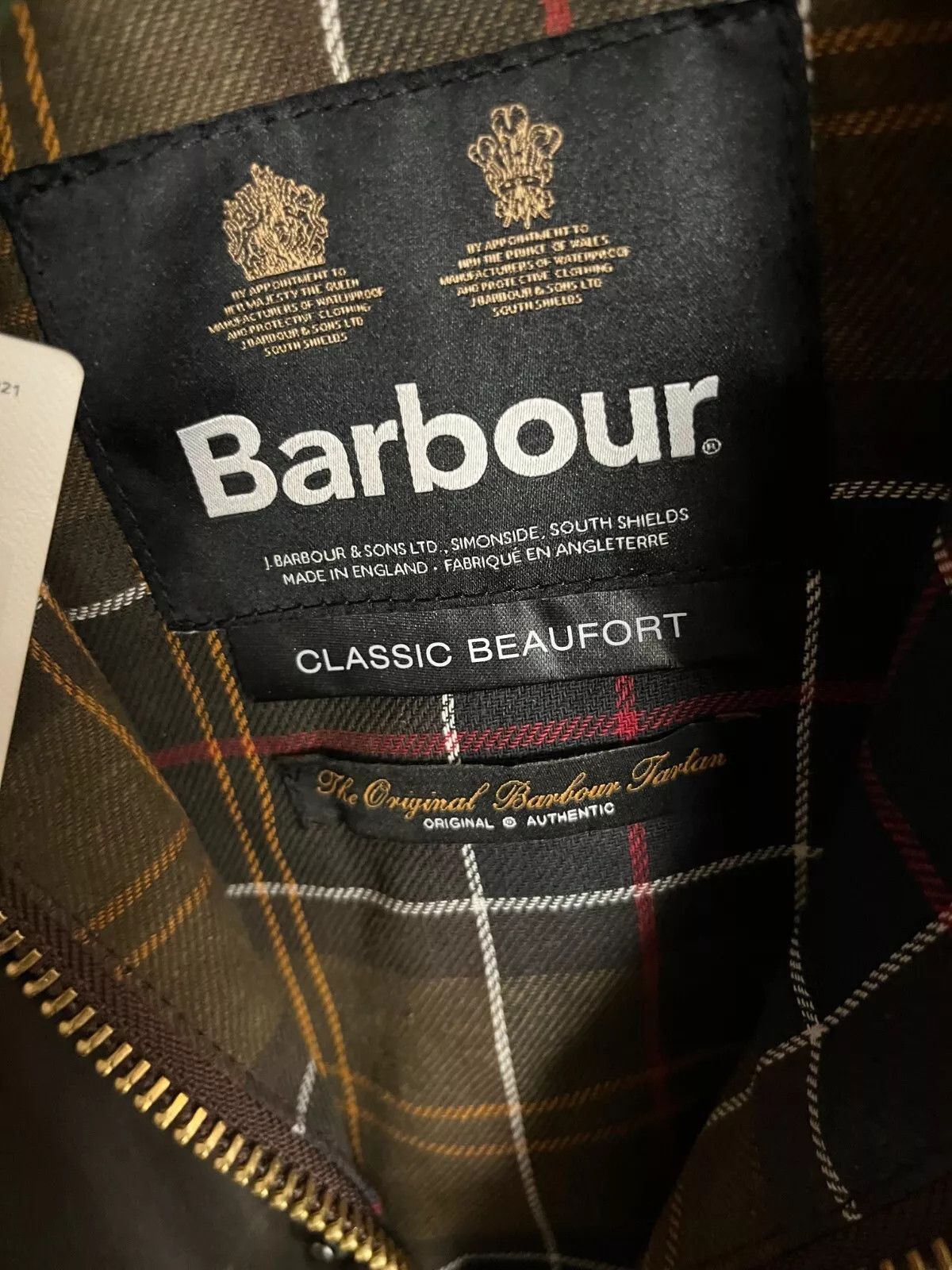 Barbour size 36 ~ U.K. Made - Barbour Beaufort Wax Jacket MSRP$495 Size US S / EU 44-46 / 1 - 7 Thumbnail