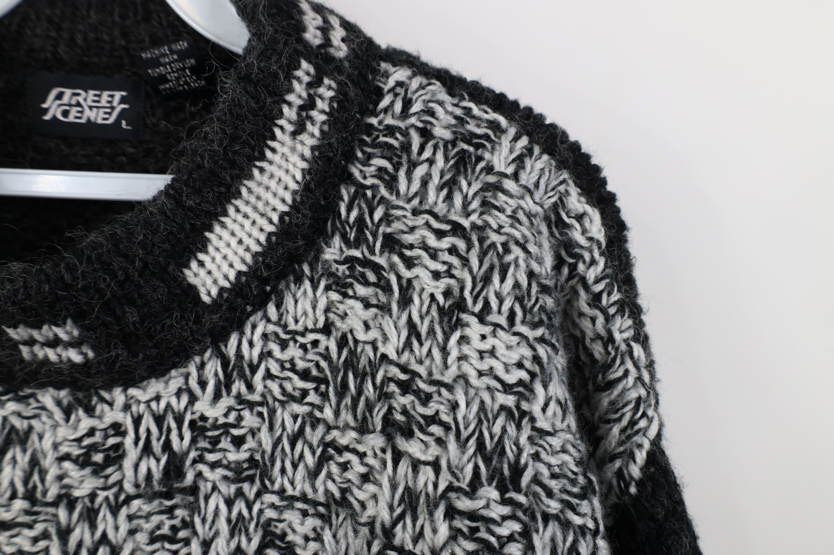 Vintage Vintage 90s Streetwear Blend Crochet Chunky Knit Sweater Size US L / EU 52-54 / 3 - 4 Thumbnail
