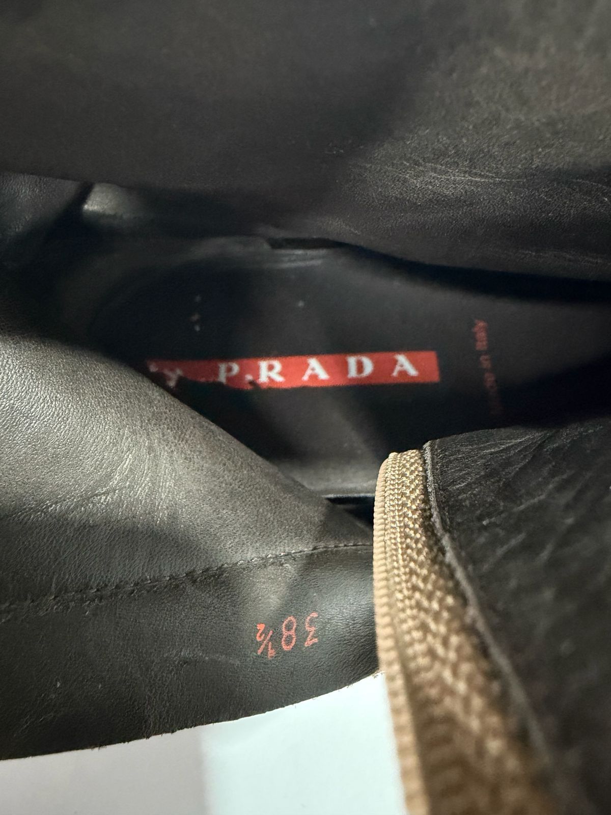 Prada Prada Suede Ankle Boots Square Toe Zip-Up Low Heel EU38.5 Size US 8.5 / IT 38.5 - 8 Thumbnail