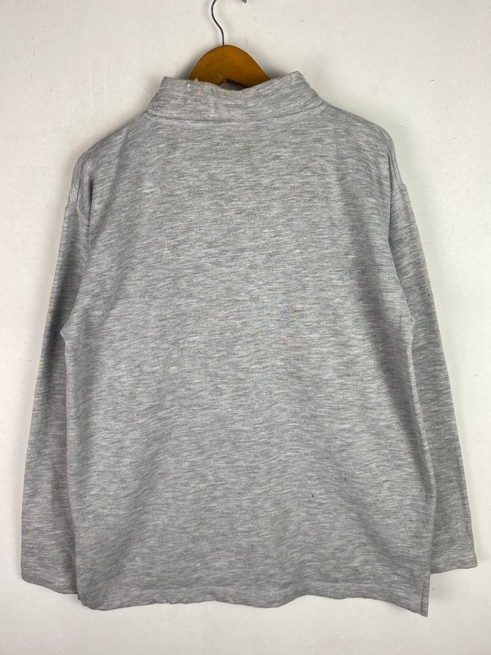 Champion vintage champion sweatshirt very nice design Size US L / EU 52-54 / 3 - 7 Thumbnail