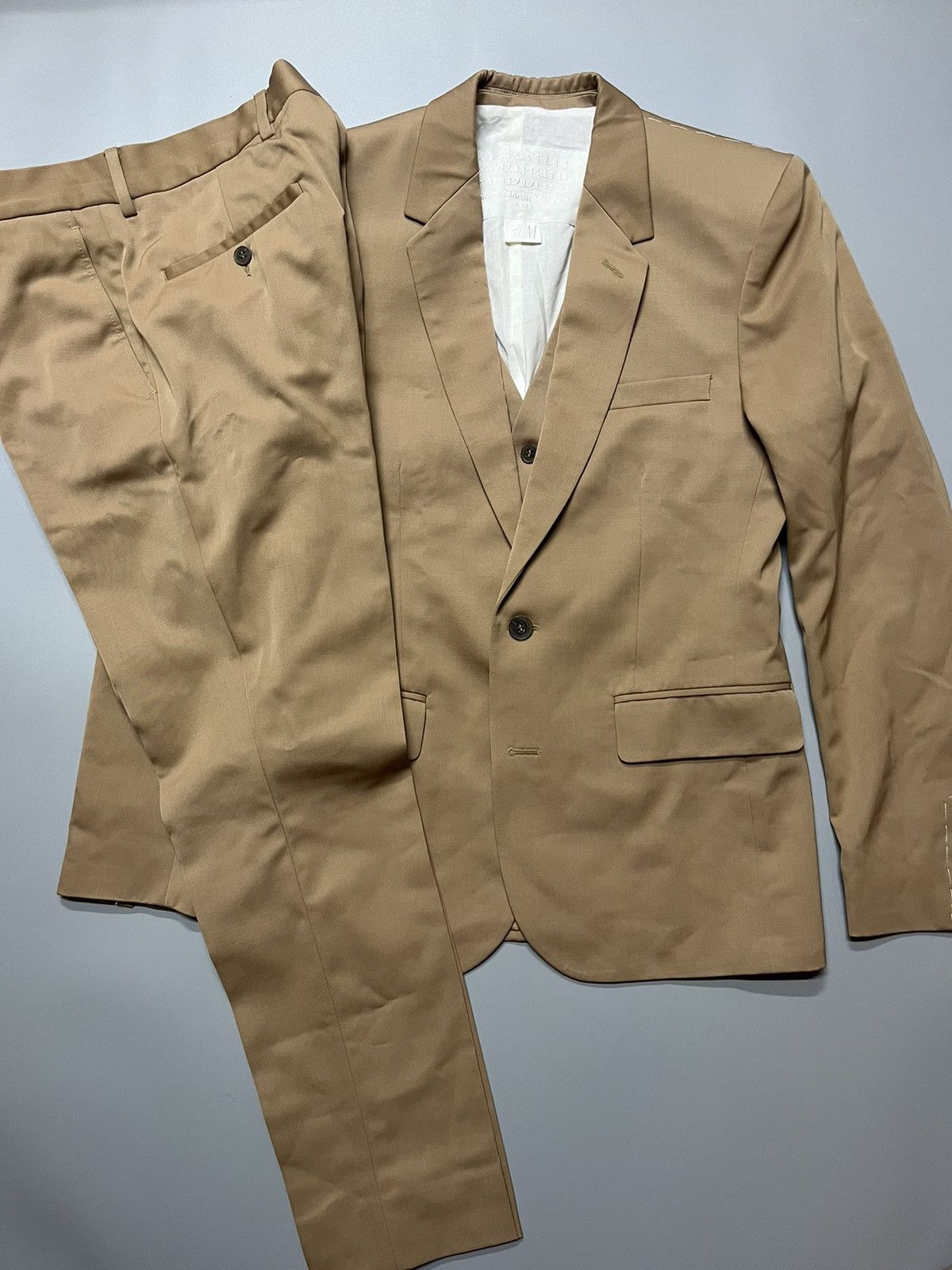 H&M × Maison Margiela Archive 3 Piece Suit Size 36R - 2 Thumbnail