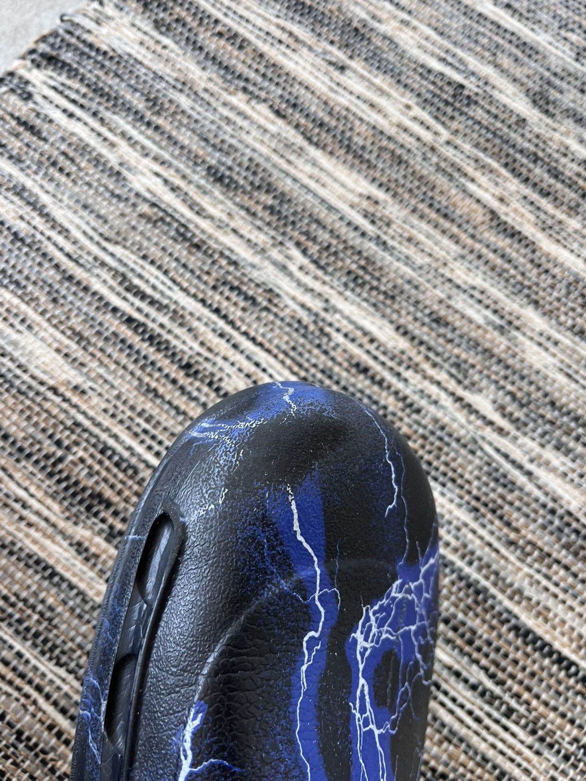 Crocs Vintage Crocs Bistro Clog Black Lightning Bolts Y2K Size US 10 / EU 43 - 13 Thumbnail