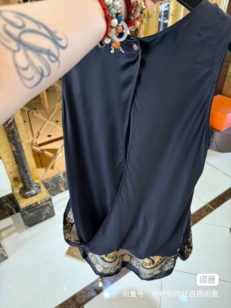 Versace Versace Silk top dress Size M / US 6-8 / IT 42-44 - 8 Thumbnail