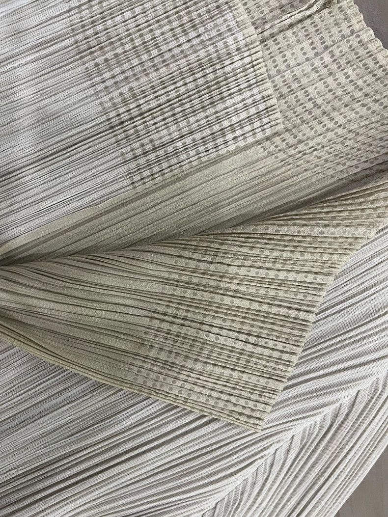 Issey Miyake Issey Miyake size:3 A white pleated cardigan Size XS / US 0-2 / IT 36-38 - 4 Thumbnail