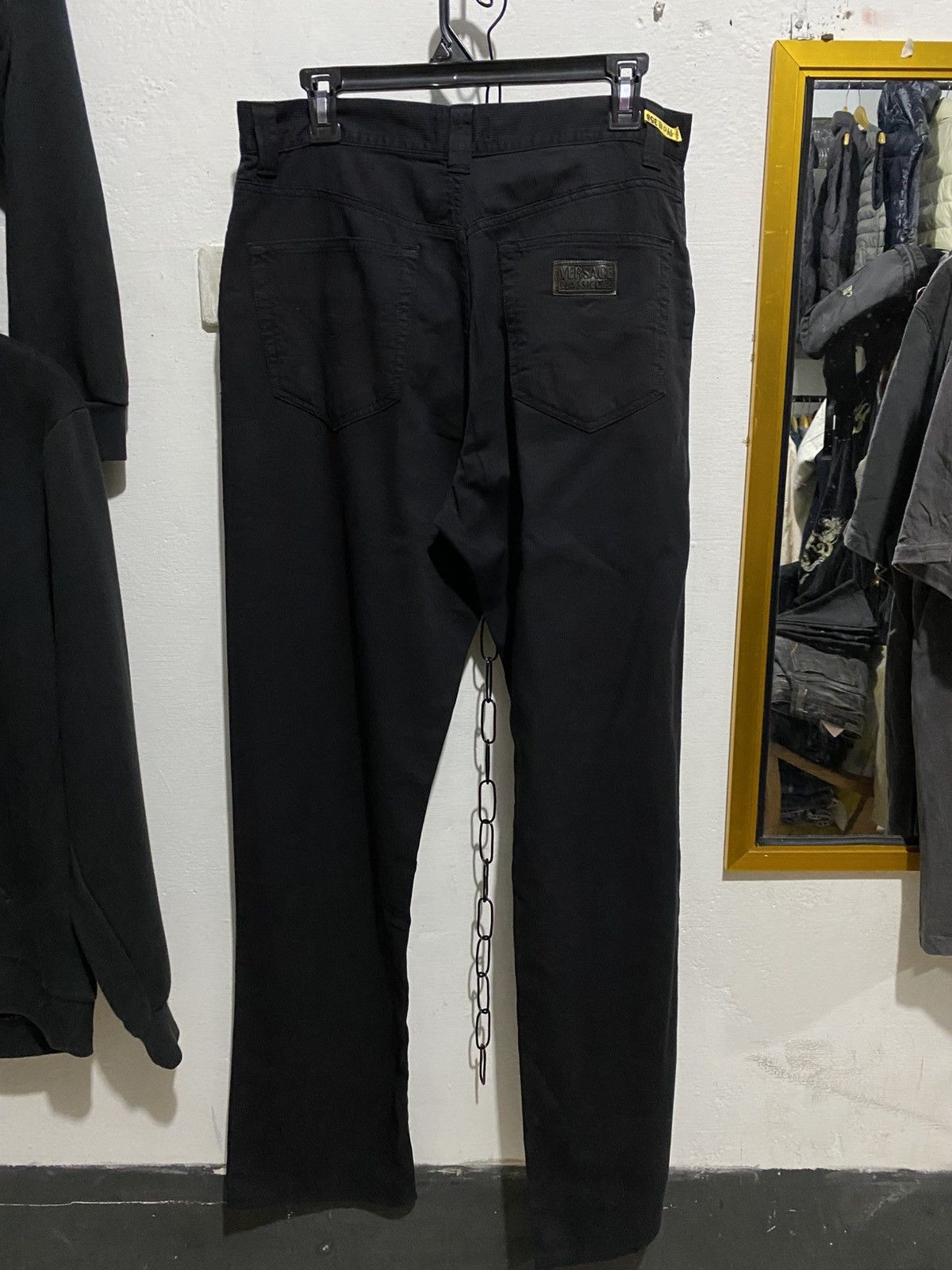 Versace Casual pants versace classic Size US 34 / EU 50 - 2 Thumbnail