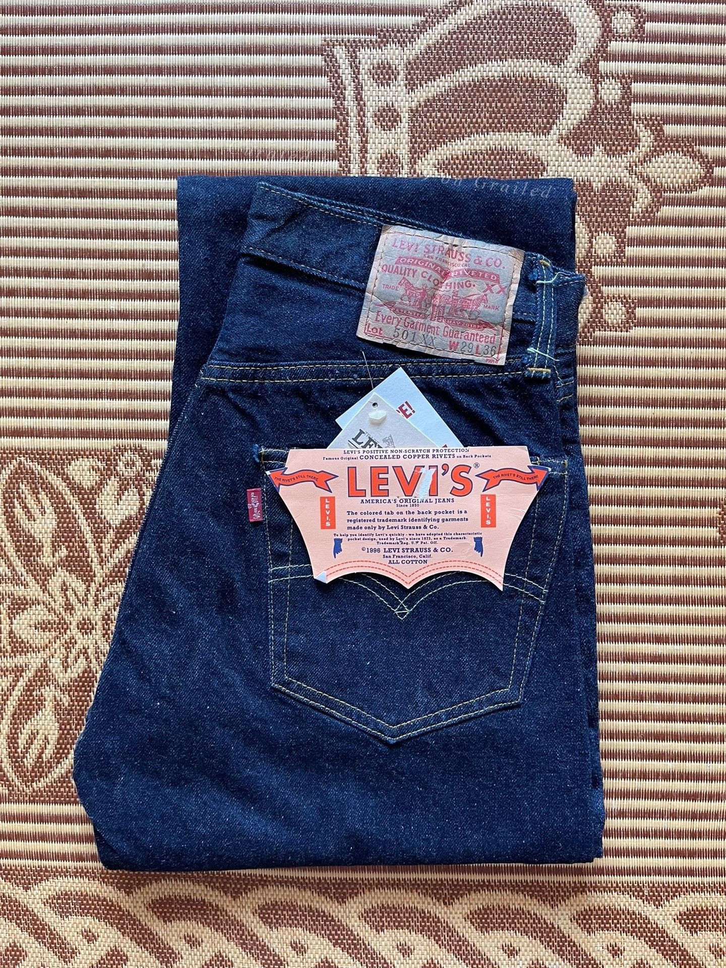 Levi's Vintage Clothing Levi's 501xx 55501 0004 Jeans Size US 29 - 1 Thumbnail