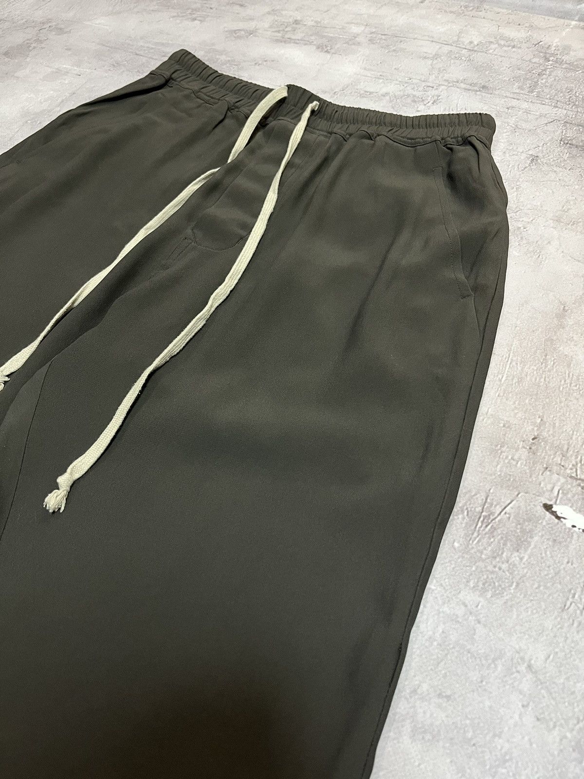 Rick Owens Rick Owens Performa FW20 Drawstring Pants Size 27" / US 4 / IT 40 - 4 Thumbnail