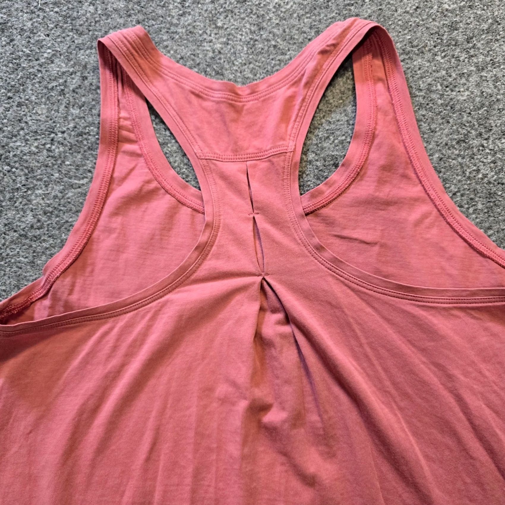 Lululemon Lululemon Tank Womens Size 8 Pink Racerback Soft Stretchy Workout Casual Shirt Size M / US 6-8 / IT 42-44 - 5 Thumbnail