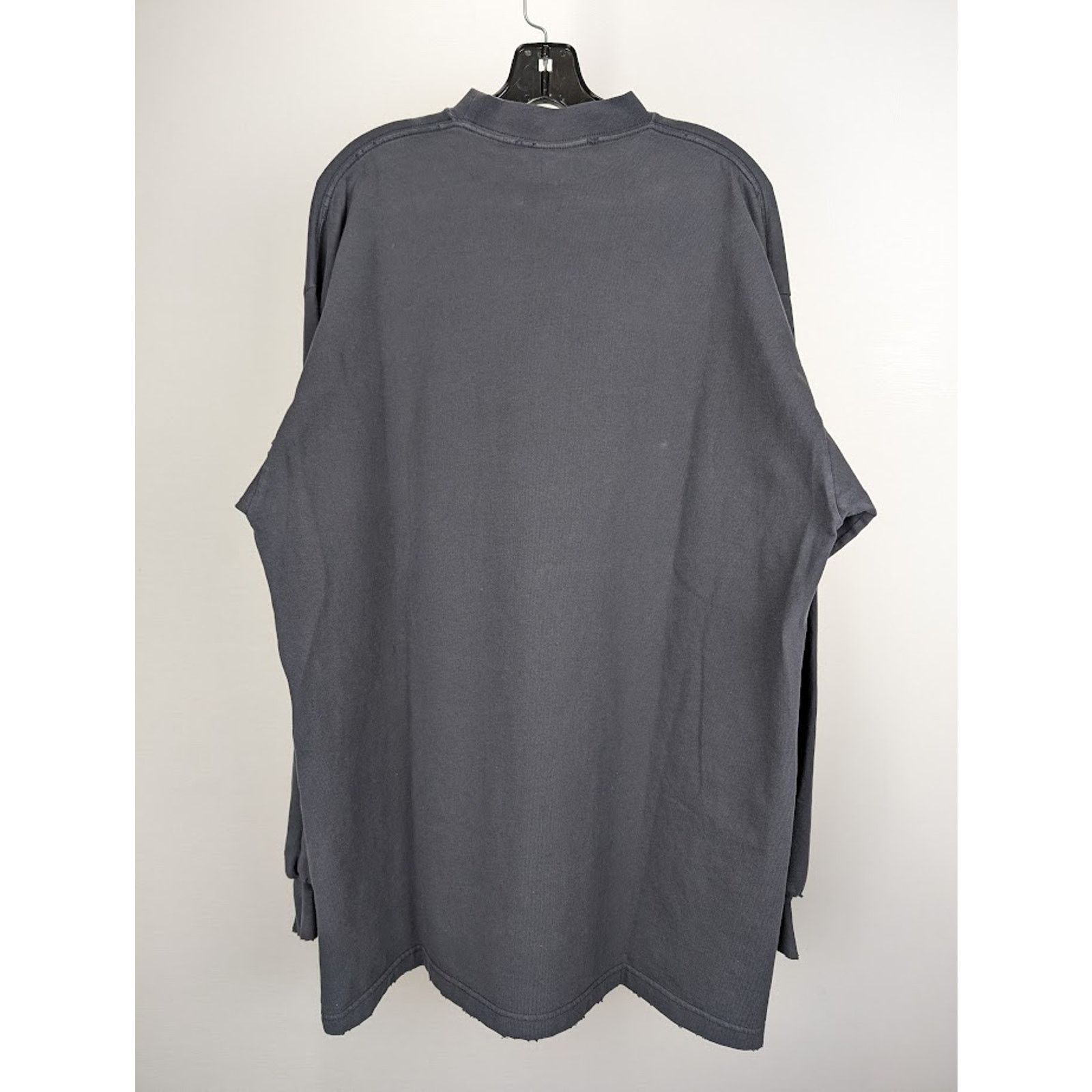 Balenciaga o1rshd1 Long Sleeve T-Shirt in Black Size US L / EU 52-54 / 3 - 10 Thumbnail