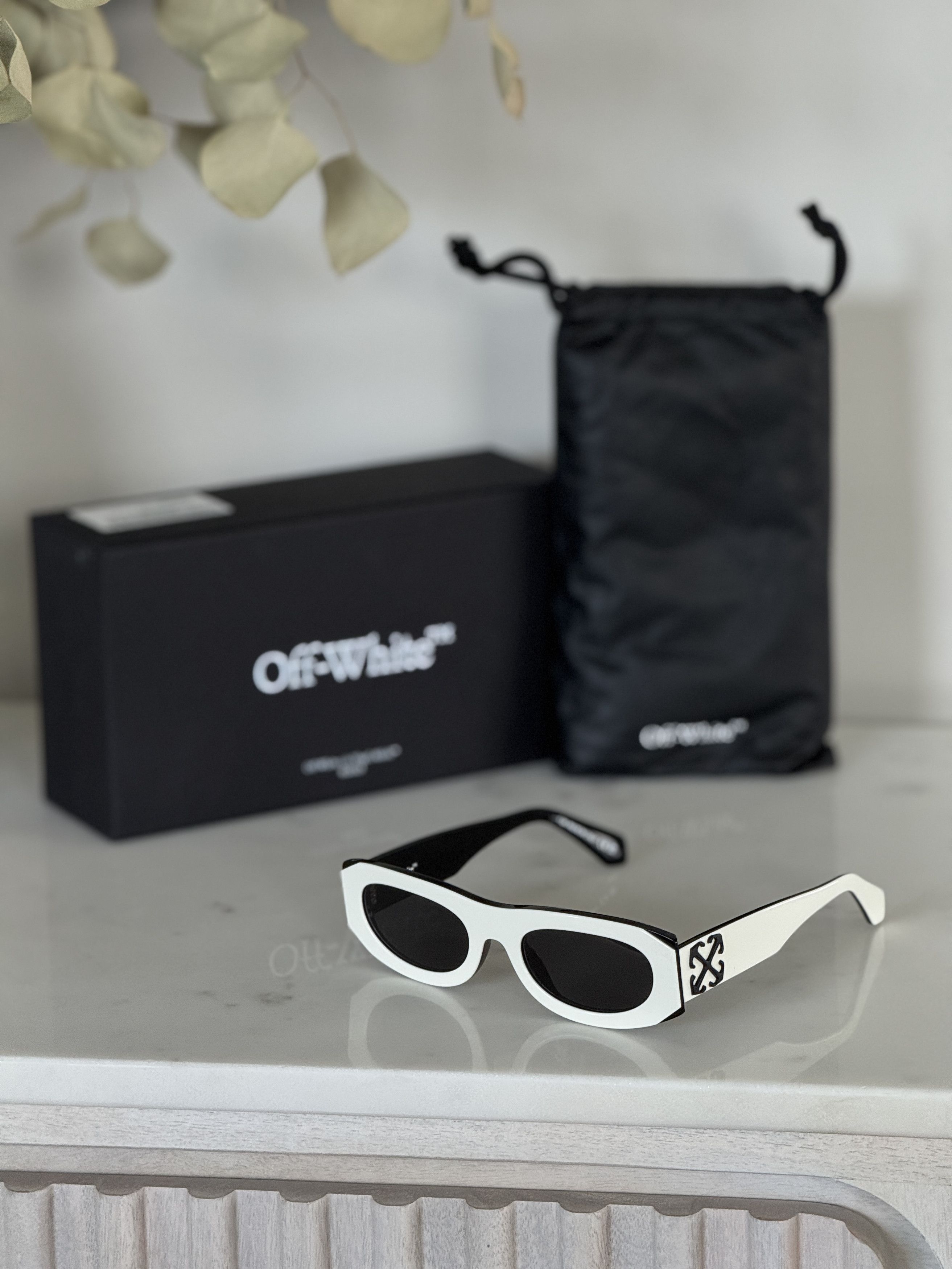 Off-White Off-White ORLANDO Men Sunglasses OERI13O 0107 NEW AUTHENTIC Size ONE SIZE - 10 Thumbnail