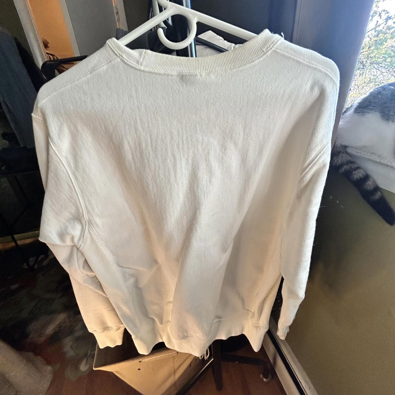 Champion Champion Reverse Weave Medium White Sweatshirt-Cozy Classic! Size US M / EU 48-50 / 2 - 4 Thumbnail