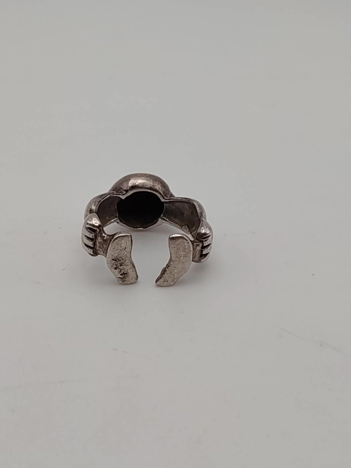 The Unbranded Brand Sterling Silver Grimacing Moon Face Ring Size 5 Size ONE SIZE - 4 Thumbnail