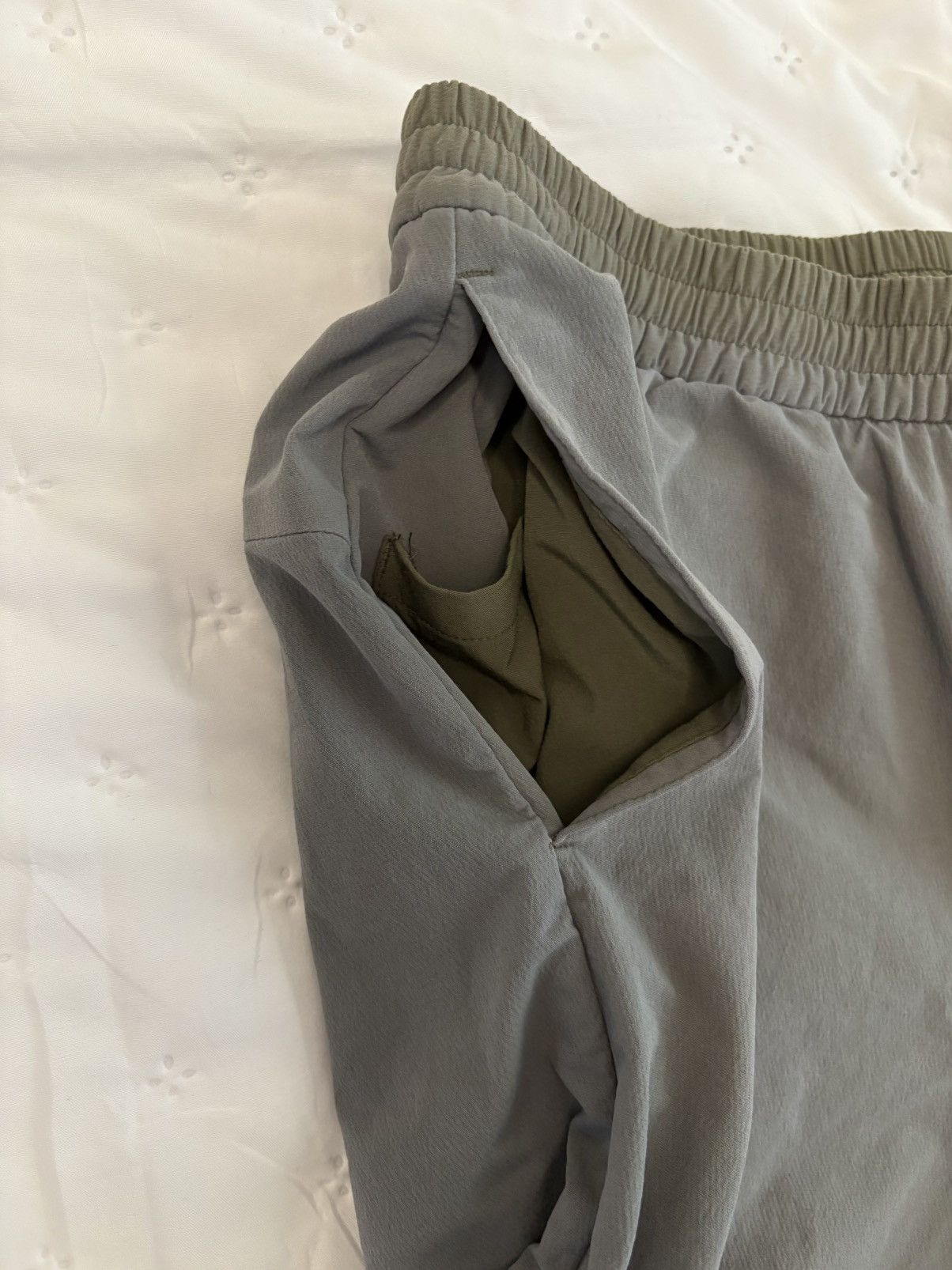 Outdoor Voices Outdoor Voices RecTrek 7” Short (size small ~30W) Size US 30 / EU 46 - 3 Thumbnail