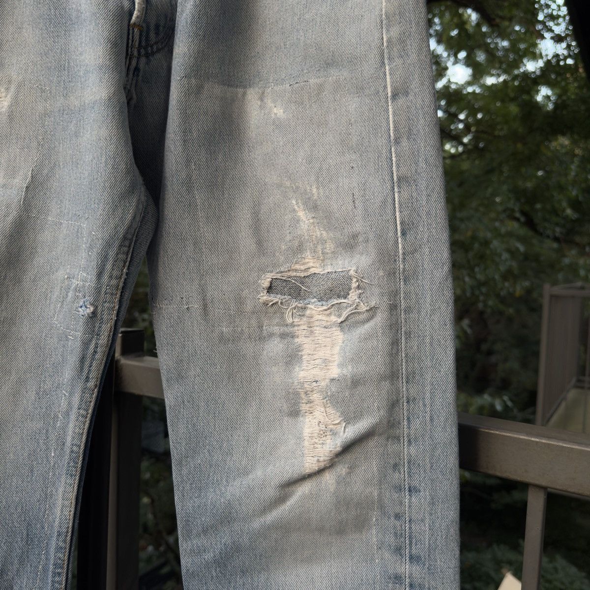 Levi's 90s Levi's 501xx Thrashed Repaired Cropped Jeans ERD Grunge Size US 32 / EU 48 - 10 Thumbnail
