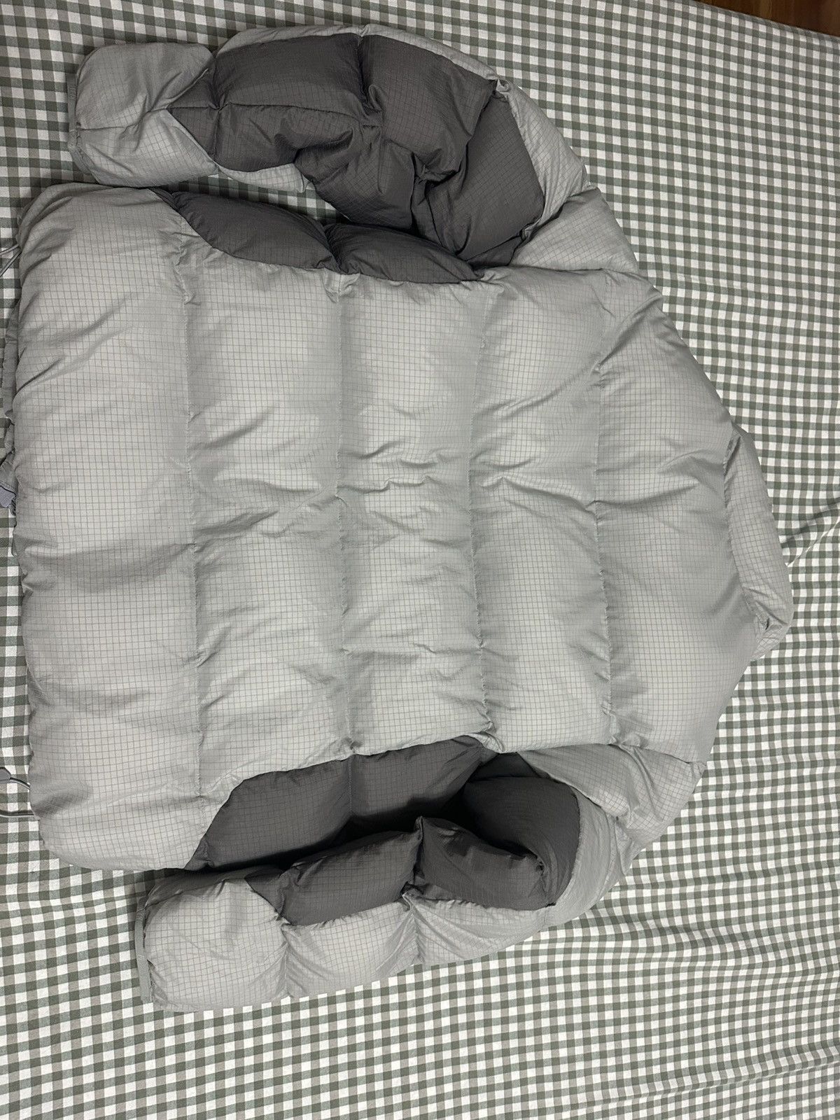 Palace Palace Ripstop Puffer Concrete Grey Size US XL / EU 56 / 4 - 6 Thumbnail
