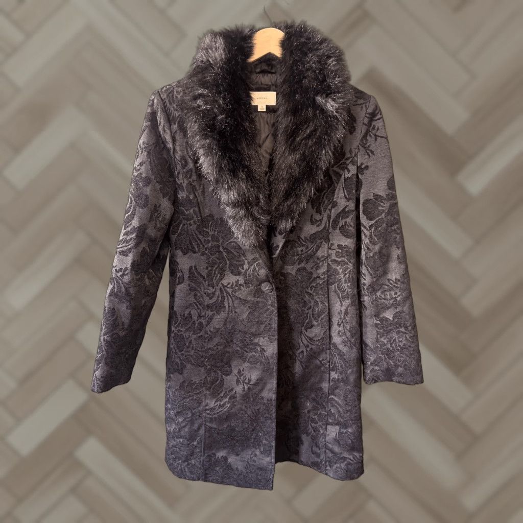 Merona Merona Coat Jacquard Tapestry Winter Damask Floral Faux-Fur Collar S Black Cotton Blend Women’s? Size S / US 4 / IT 40 - 1 Thumbnail
