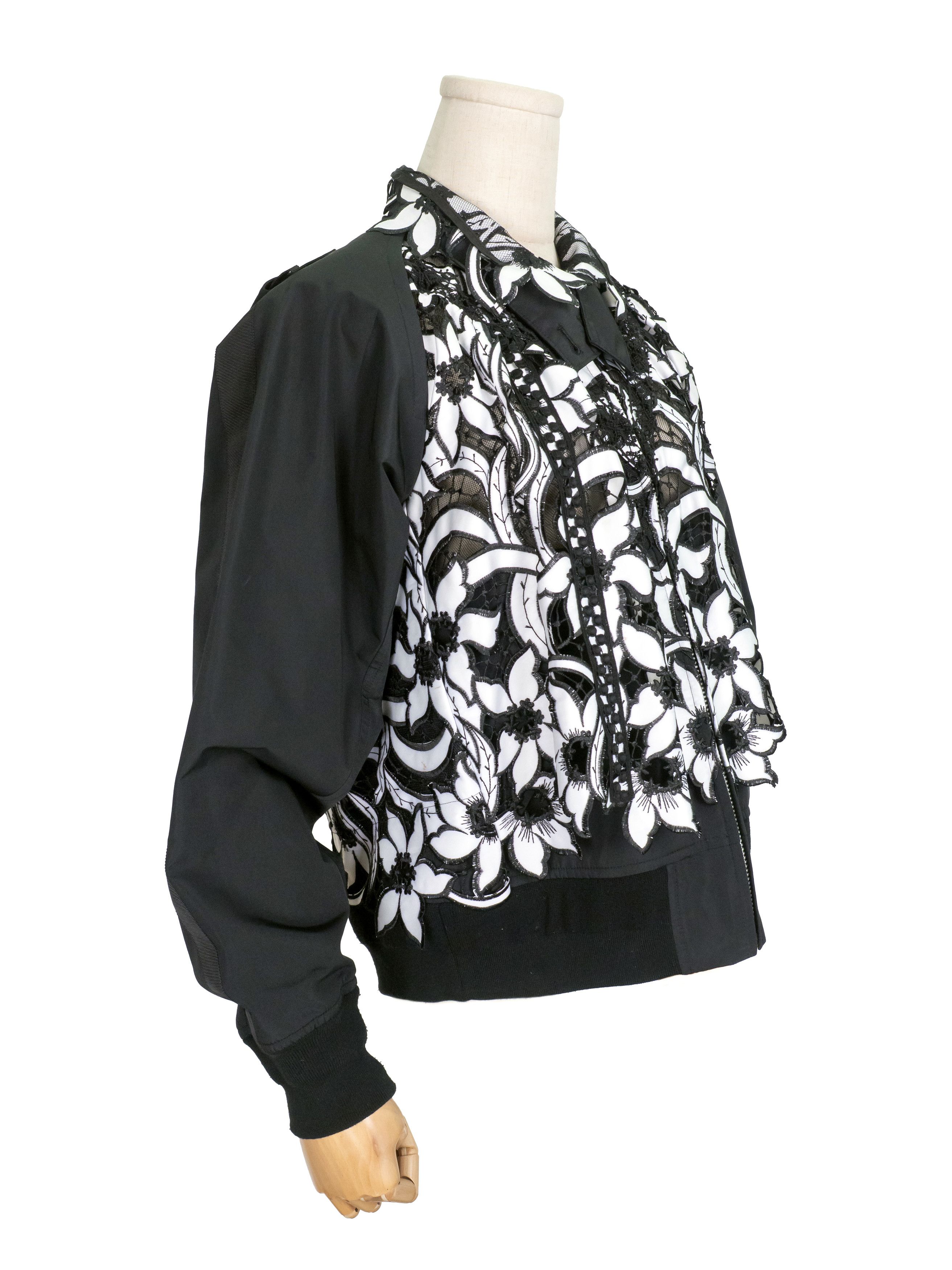Sacai Black Broderie Anglaise Floral Cotton Jacket Size M / US 6-8 / IT 42-44 - 3 Thumbnail