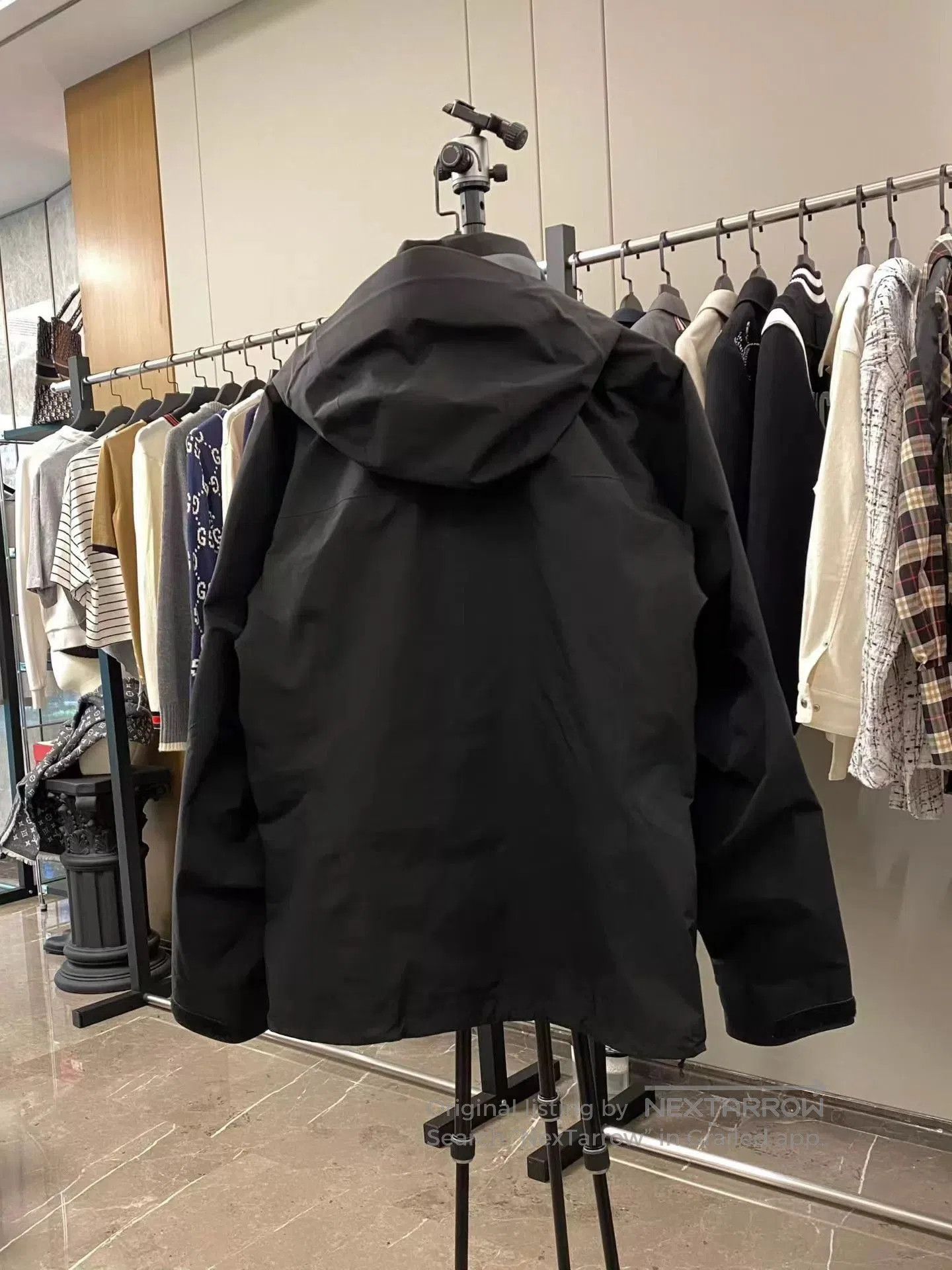 Arc'teryx Black Hooded Light Jacket. Size US M / EU 48-50 / 2 - 2 Thumbnail