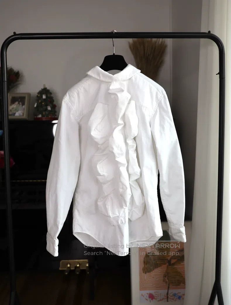 Comme des Garcons Comme Des Garcons White design shirt with large pleated wa Size S / US 4 / IT 40 - 2 Thumbnail