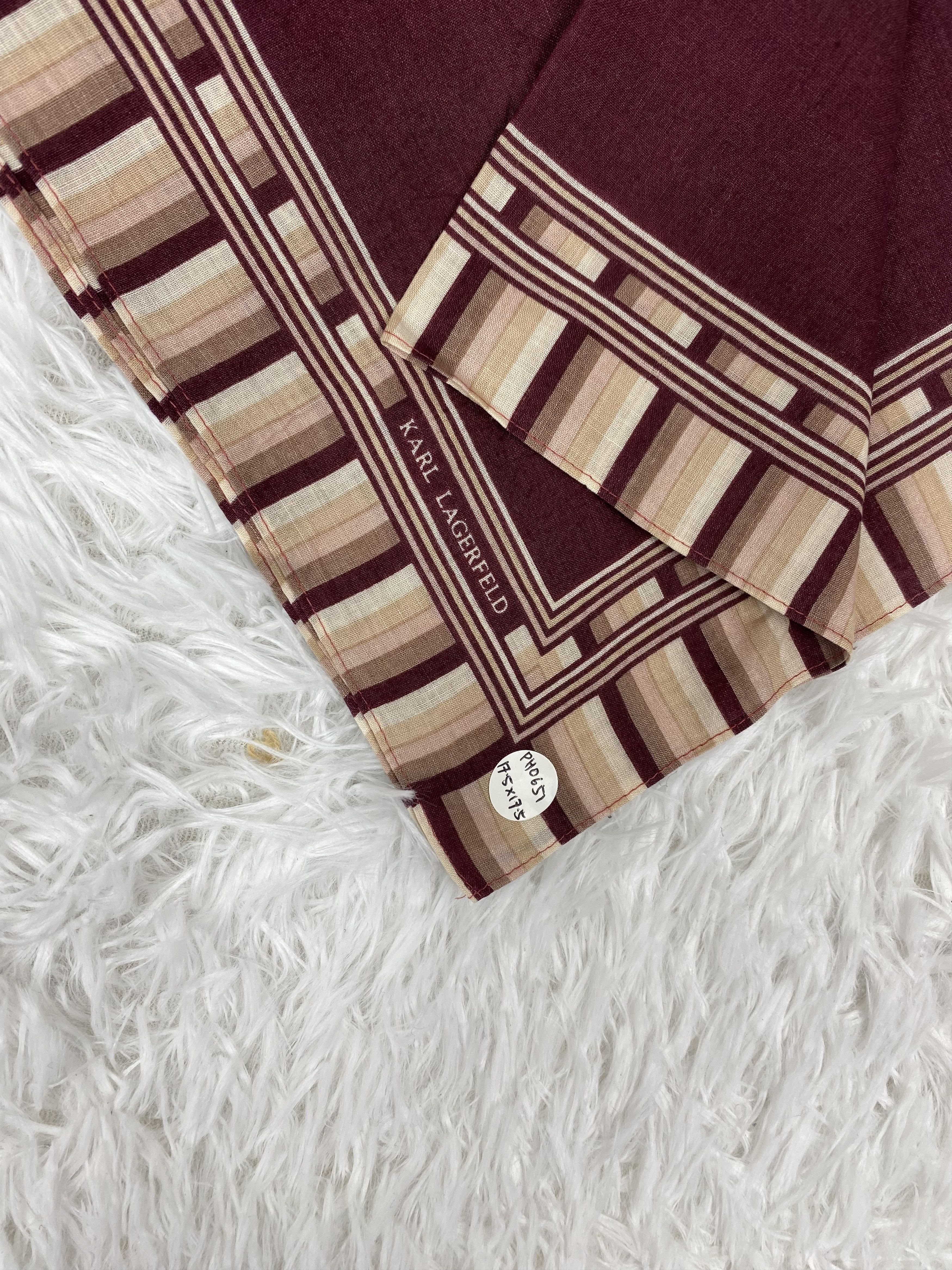 Karl Lagerfeld × Vintage Vintage Karl Lagerfeld Handkerchief Neckerchief PH0651 Size ONE SIZE - 2 Thumbnail