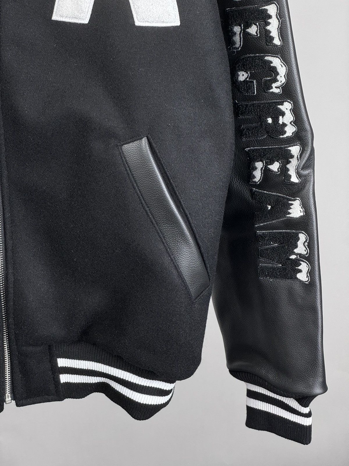 Icecream Icecream wind and sea varsity jacket L Size US L / EU 52-54 / 3 - 4 Thumbnail
