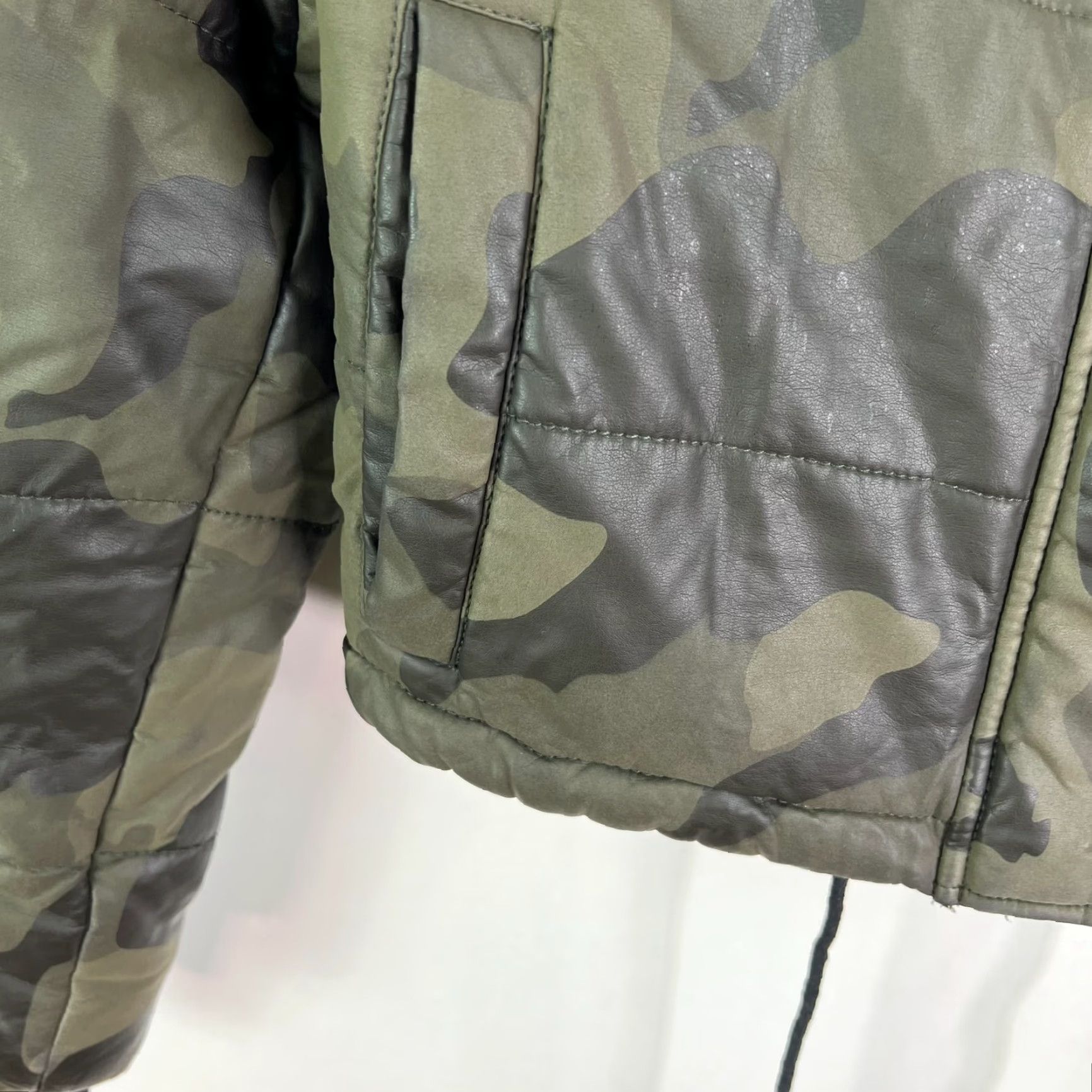 Bagatelle NYC Coated Camo Puffer Womens Jacket Size XS