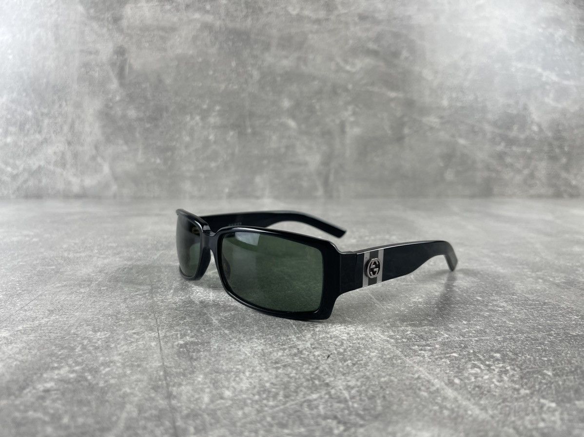 Gucci GG Black Rectangular Sunglasses Green Lens Italy
