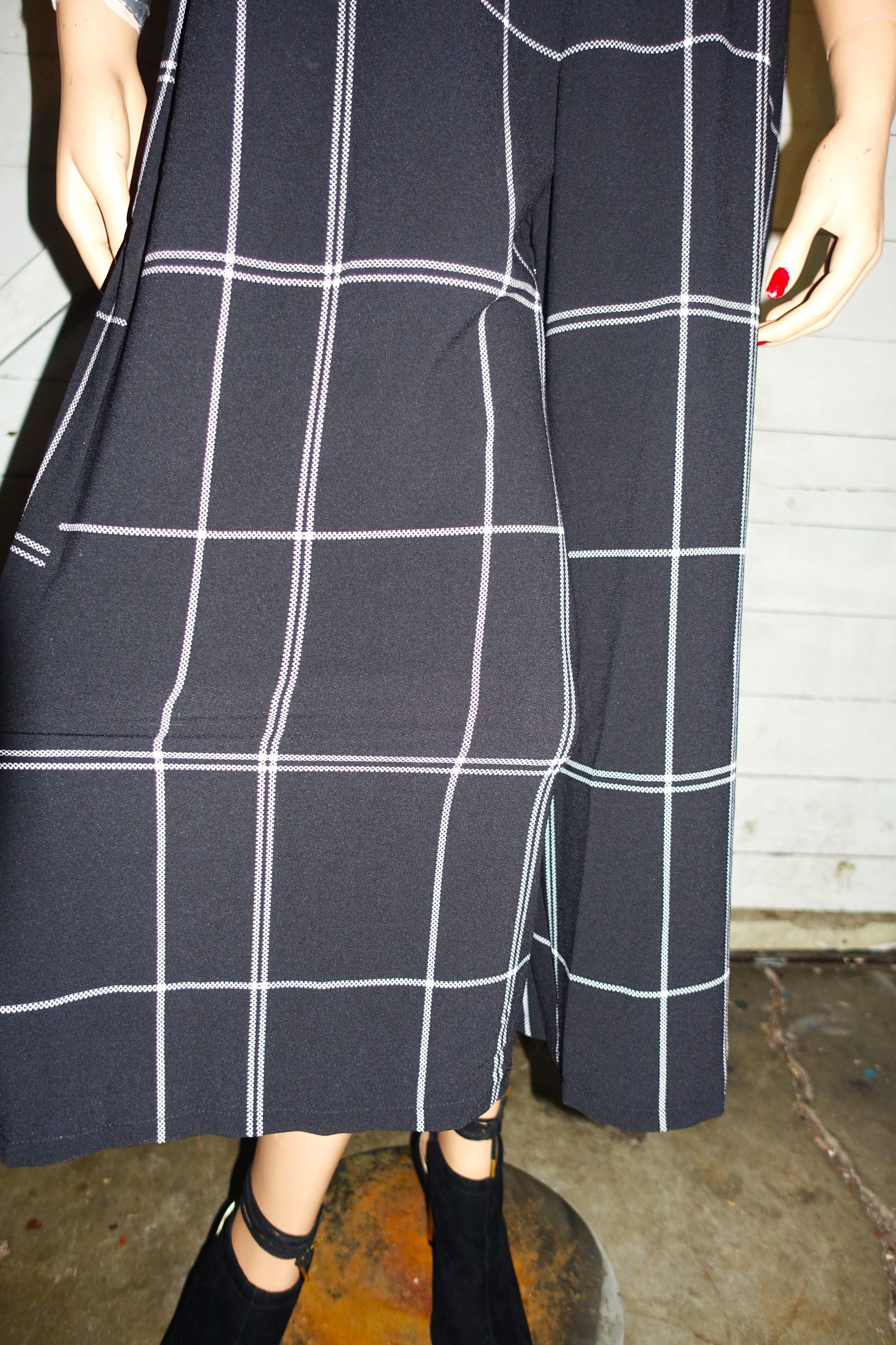 Other Danny & Nicole Black Red Striped Wide Leg jumpsuit 6 Size 28" / US 6 / IT 42 - 4 Thumbnail