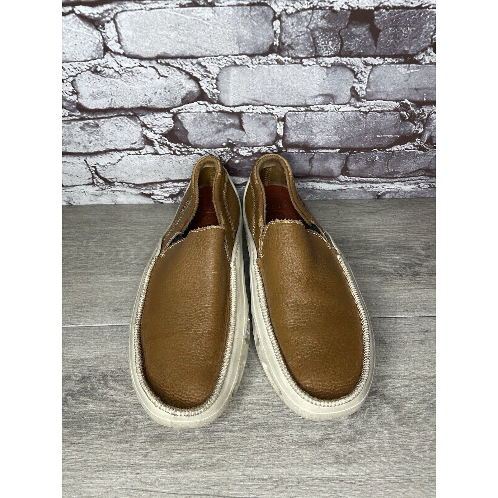 Crocs Crocs Brown Leather Vented Soles Cushioned Outdoor Loafers M Size US 12 / EU 45 - 4 Thumbnail