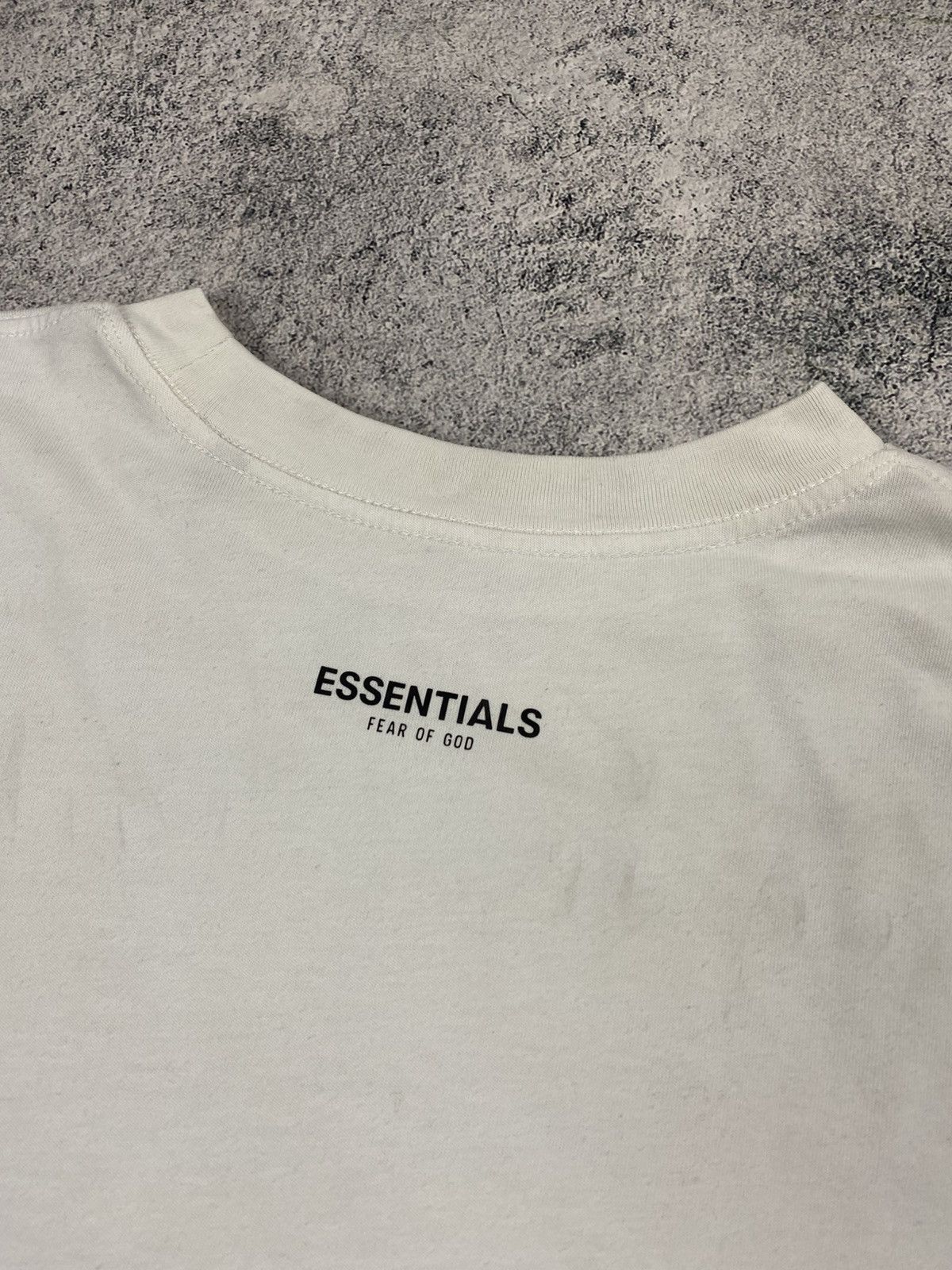 Essentials Essentials Fear Of God Basic Mini Logo Hype Oversized Tee Size US L / EU 52-54 / 3 - 15 Thumbnail