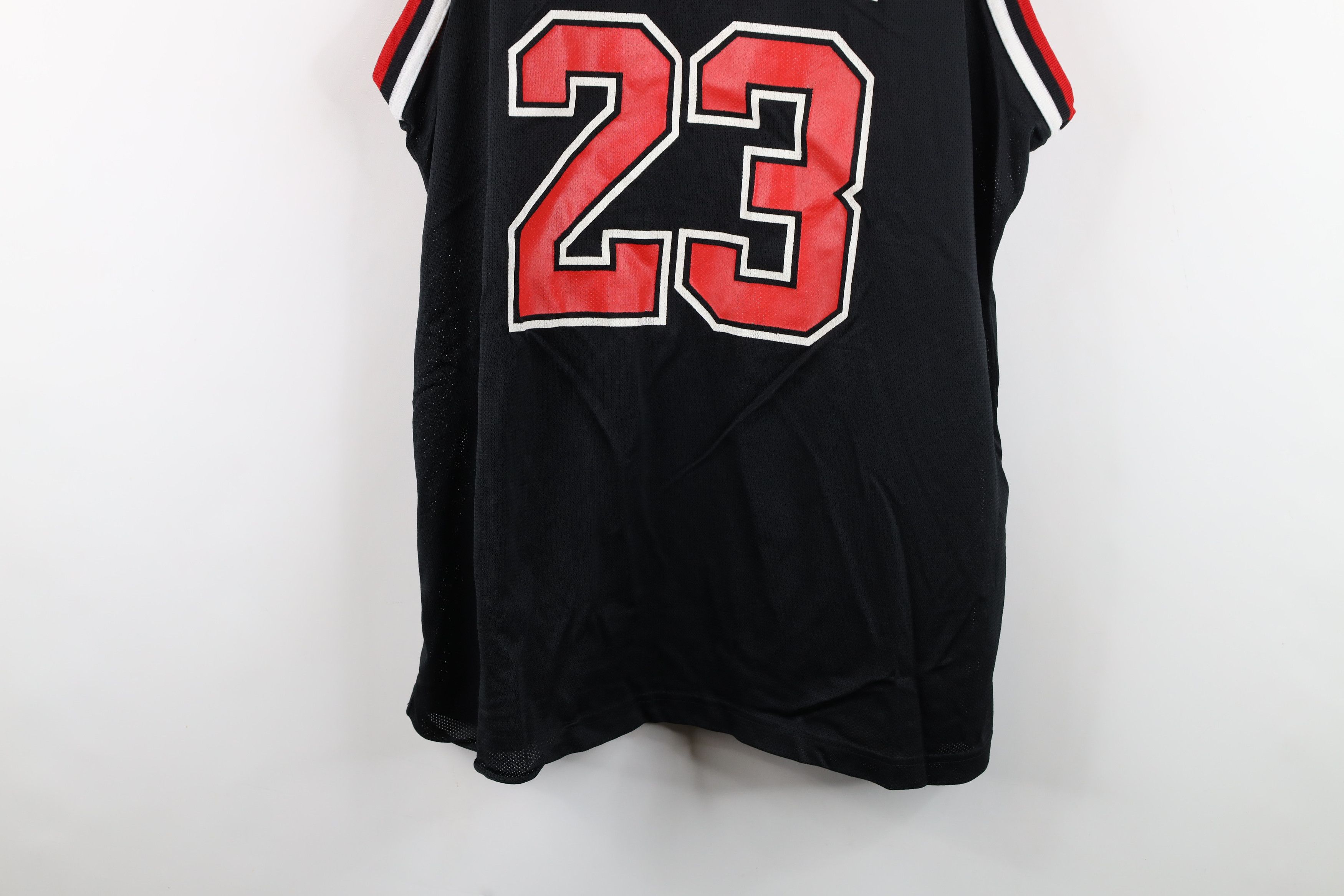 Champion Vintage 90s Champion Chicago Bulls Basketball Jersey Black Size US XXL / EU 58 / 5 - 13 Thumbnail