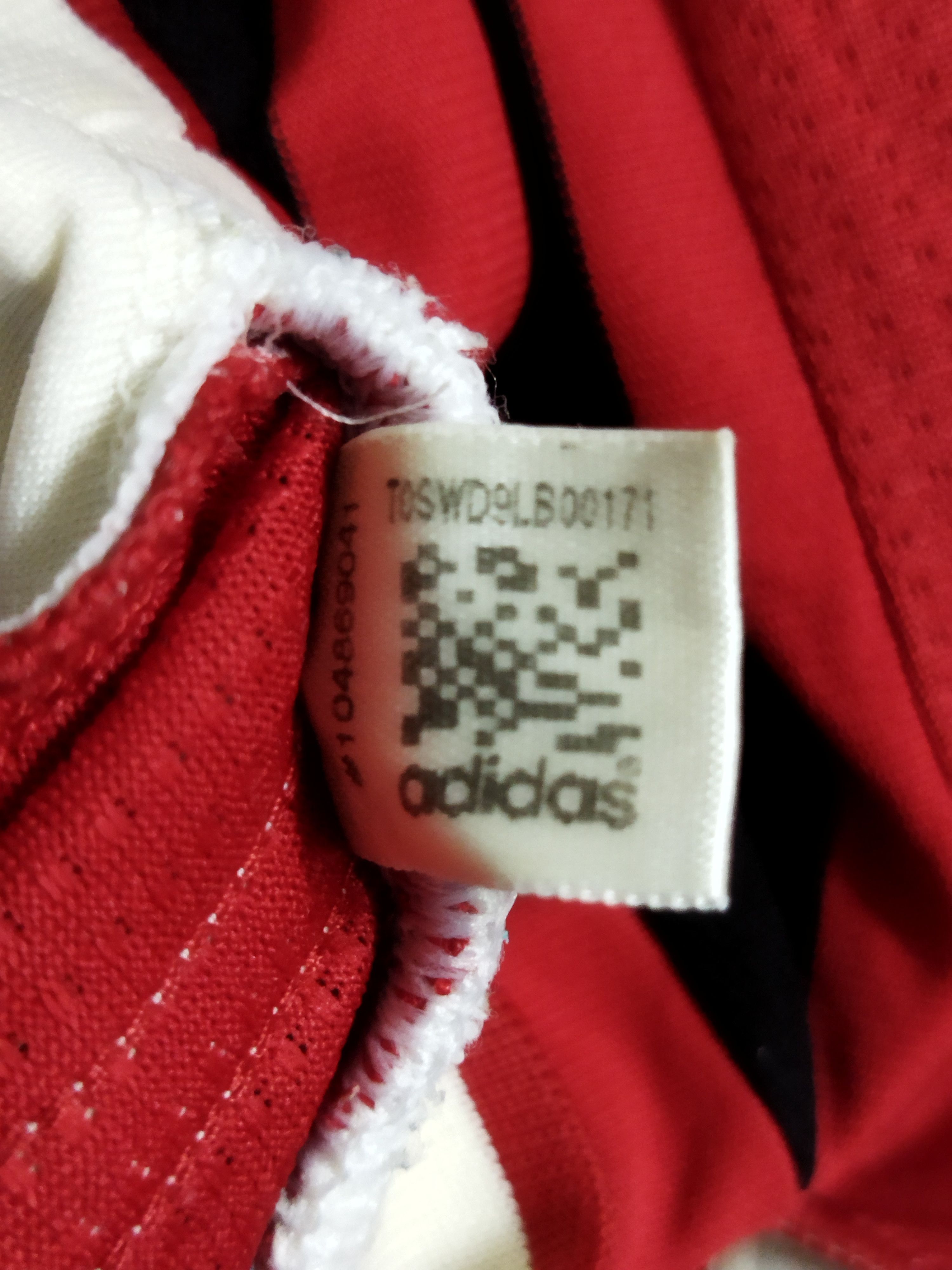 Adidas 2012 Ac Milan Jersey Size US M / EU 48-50 / 2 - 7 Thumbnail
