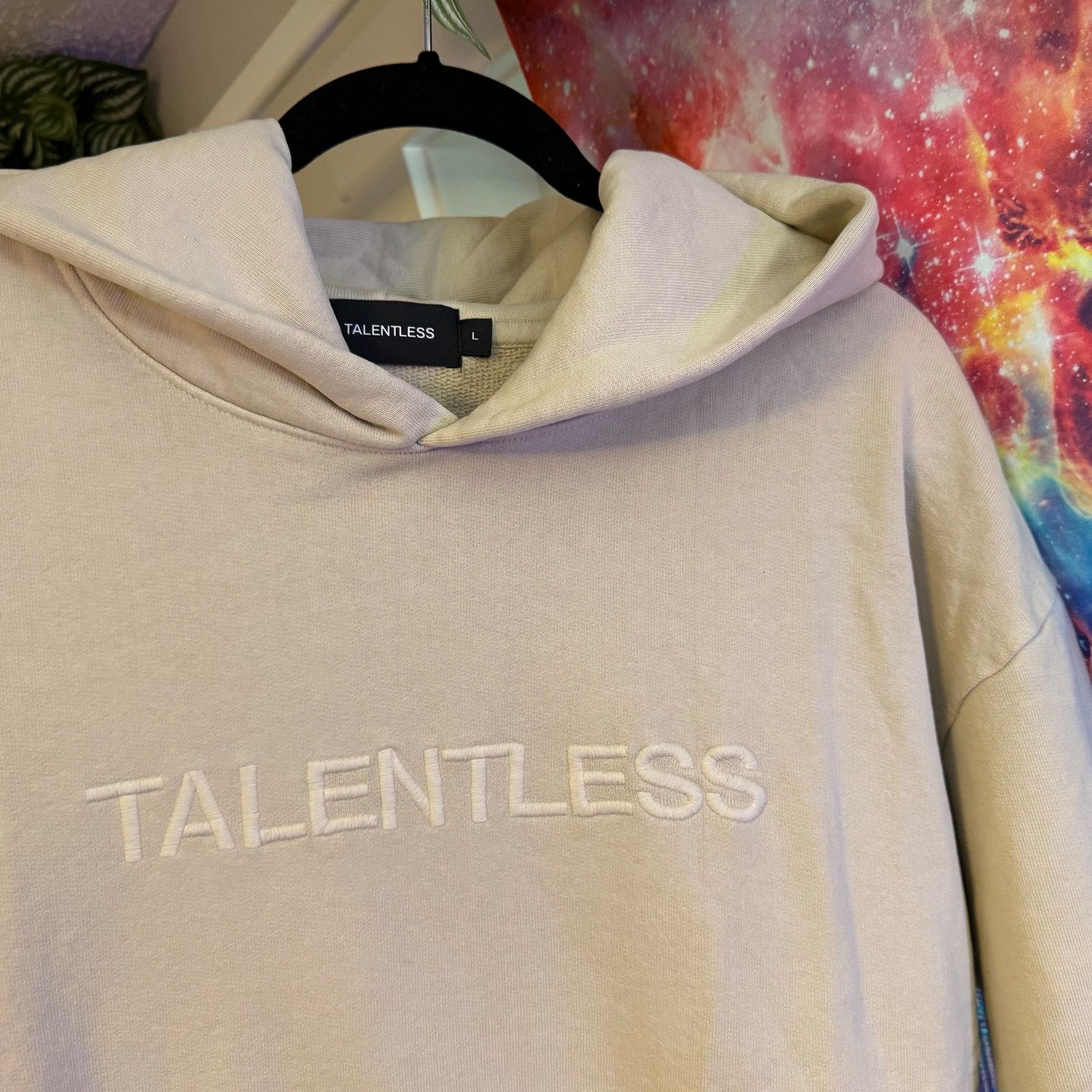 Talentless •NWT• TALENTLESS embroidered Logo Hoodie in Bone • Large Size US L / EU 52-54 / 3 - 9 Thumbnail