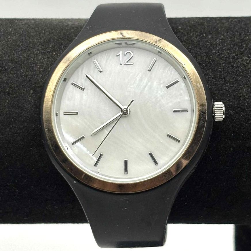 Other Black & Gold Watch Size ONE SIZE - 1 Thumbnail