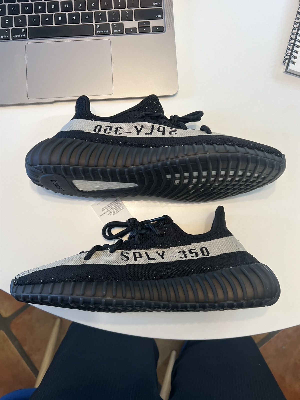 Adidas DS Yeezy Boost 350 V2 “Oreo” (BY1604) - Size 10.5 Size US 10.5 / EU 43-44 - 1 Thumbnail