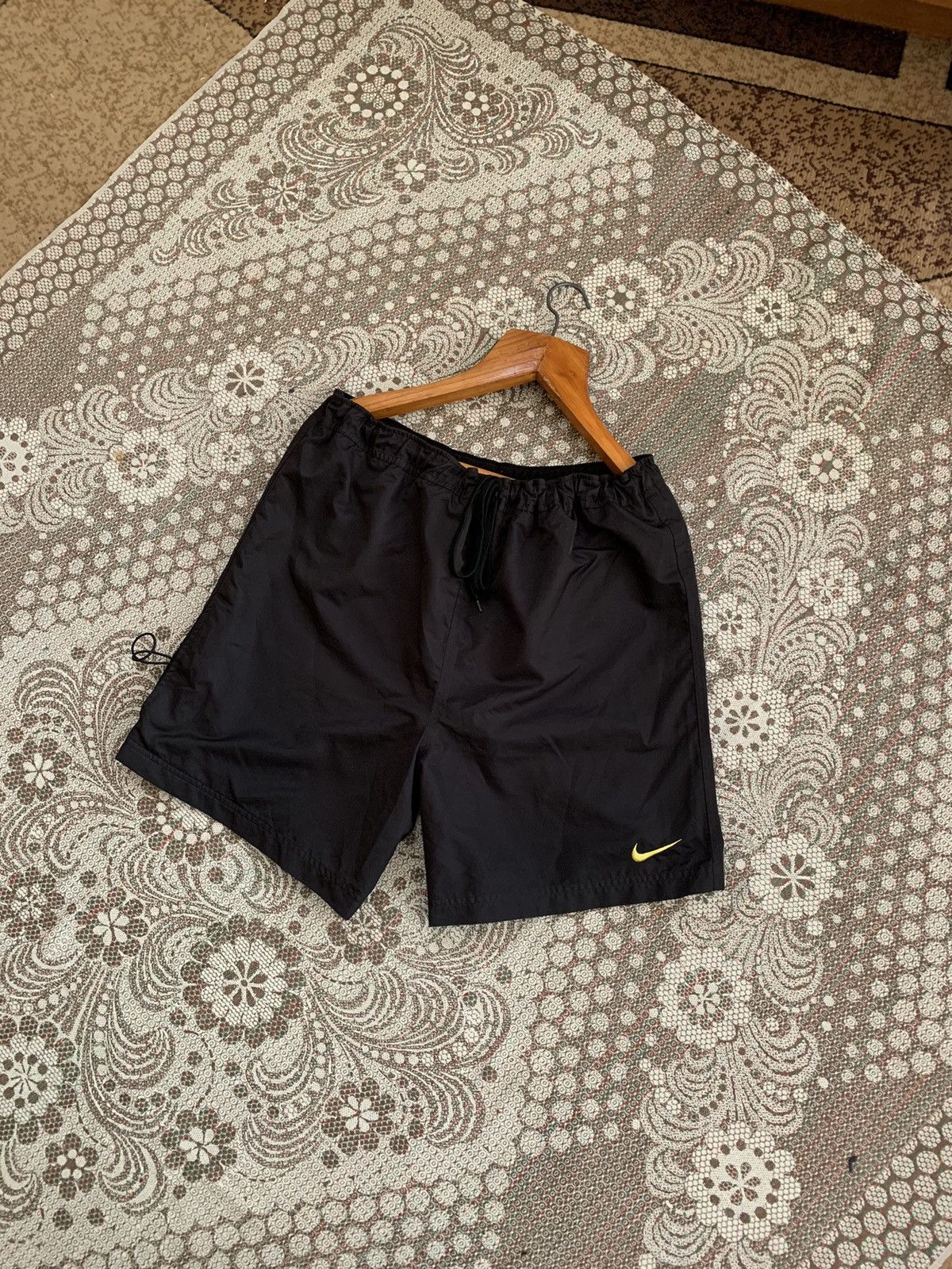 Nike × Vintage Nike vintage shorts Size US 42 / EU 58 - 1 Thumbnail