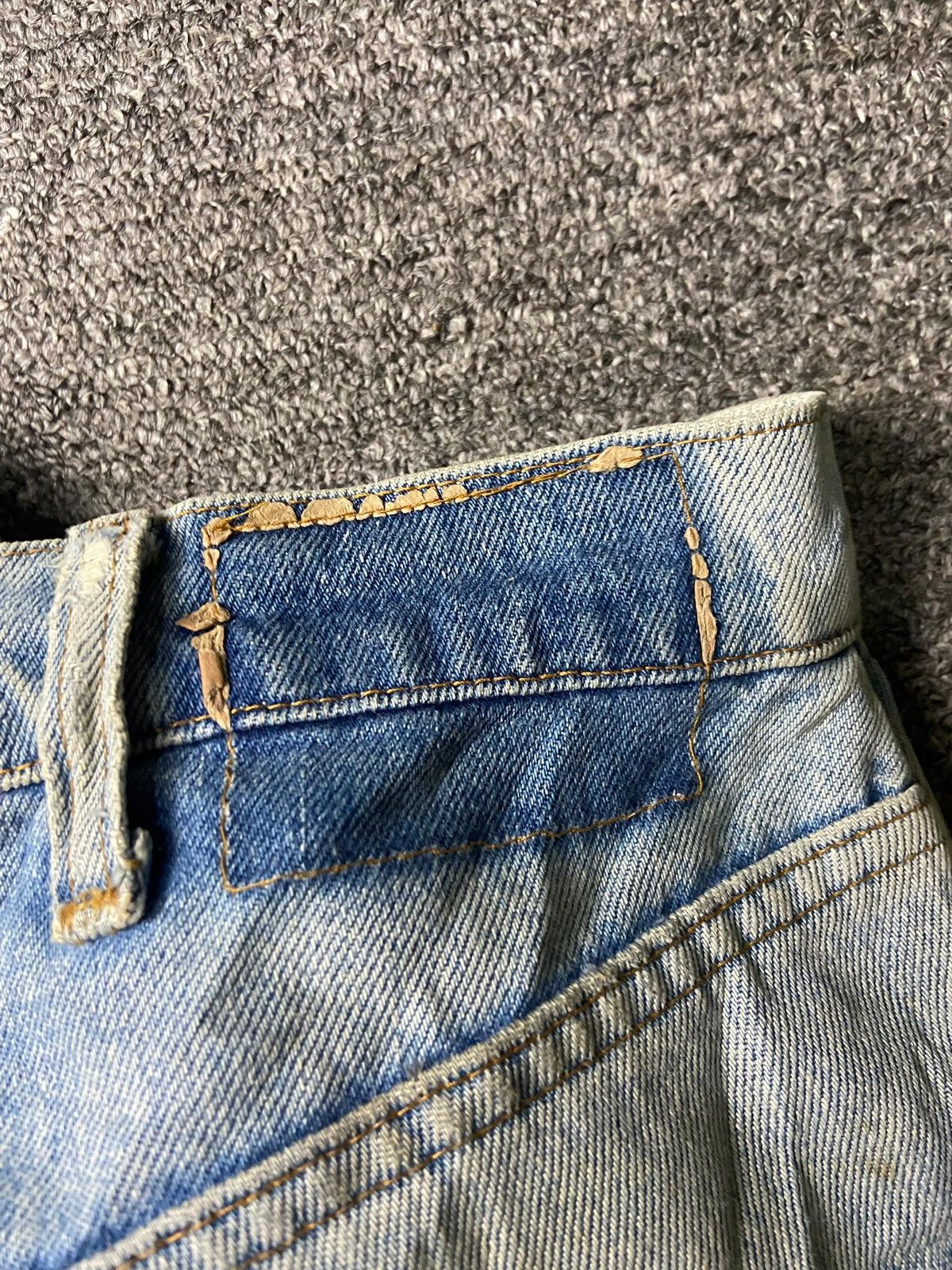 Levi's Levis Strauss Co. Ripped Denim Jeans (158) Size US 30 / EU 46 - 4 Thumbnail