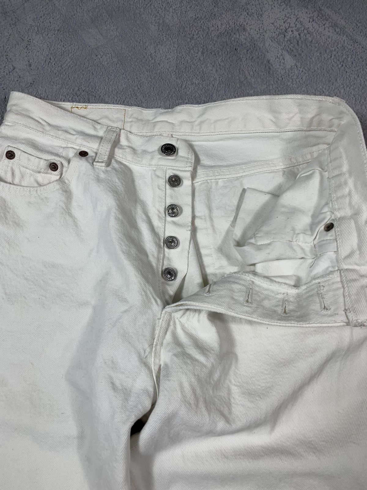 Levi's Vintage 90sMade In UK Levi’s denim jeans trousers streetwear Size US 31 - 7 Thumbnail