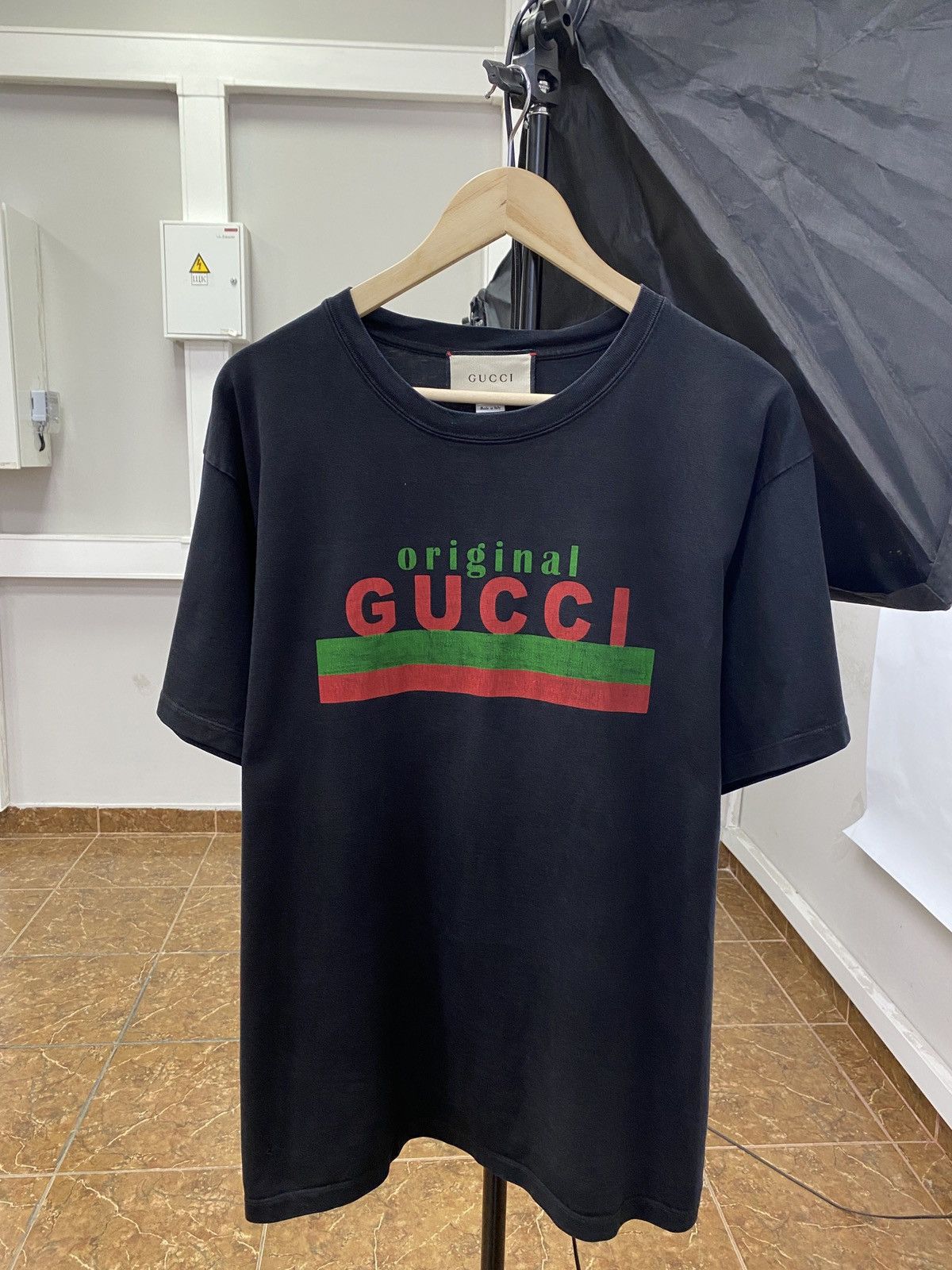 Gucci Original Logo T Shirt in Black Men s Size Medium