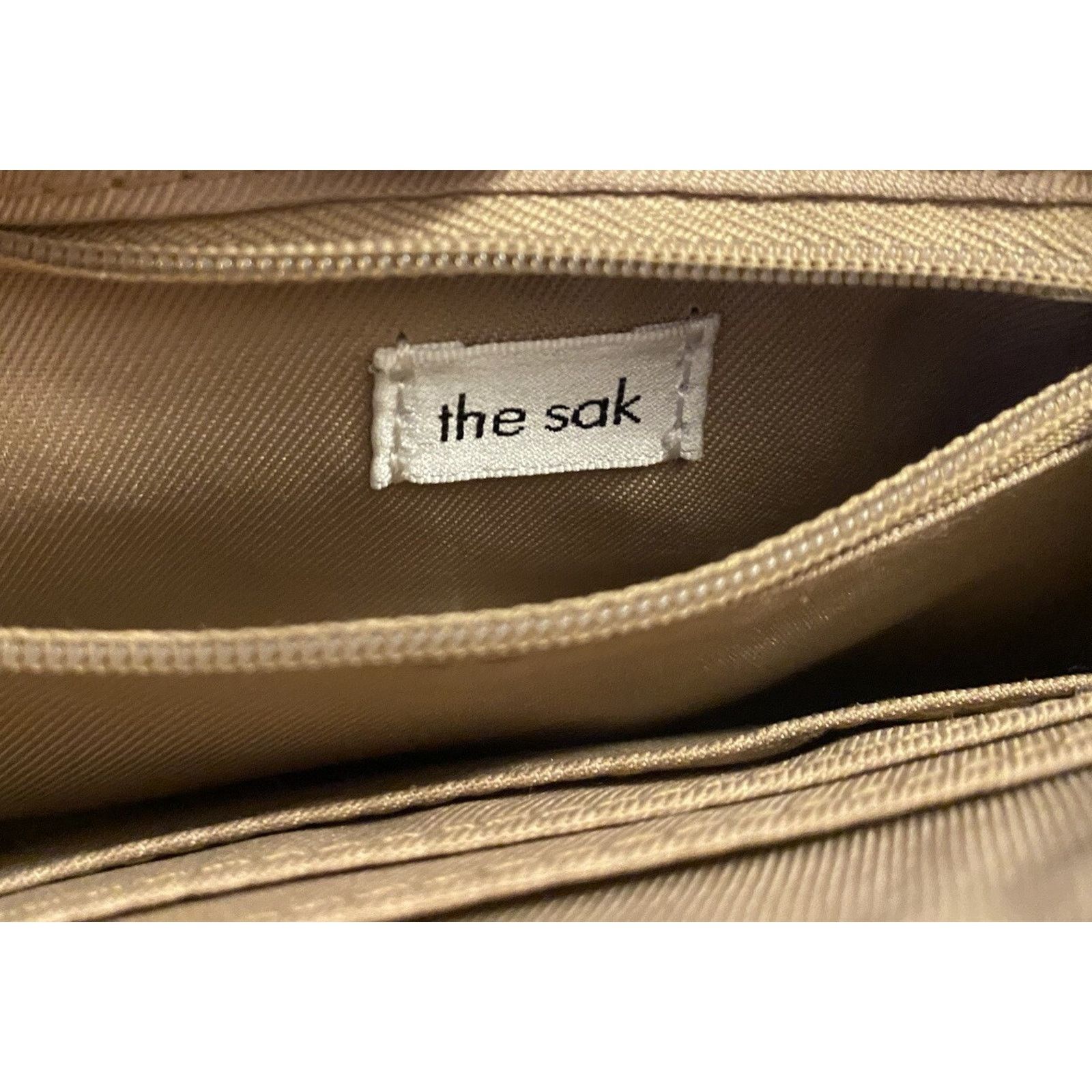 The Sak SAK Cora Smartphone Crossbody Beige Leather Women’s Handbag Size ONE SIZE - 5 Thumbnail