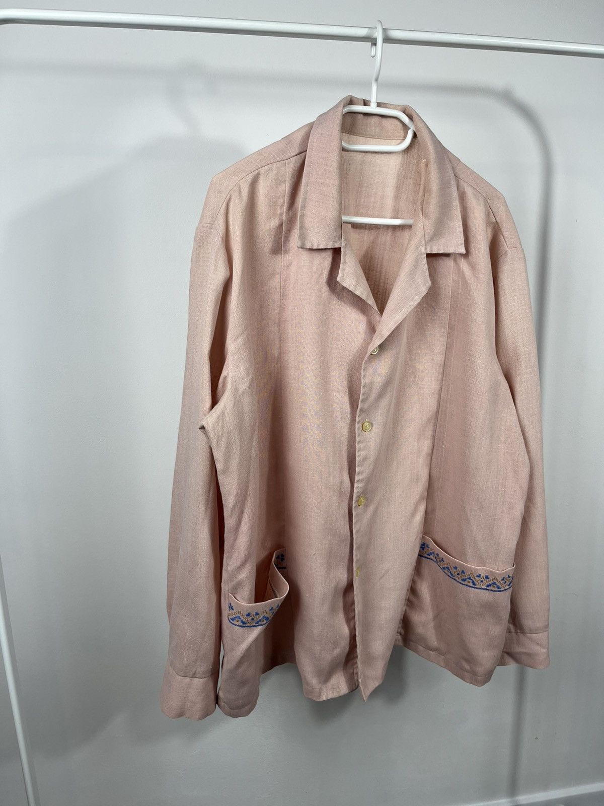 Vintage Vintage Pink Linen Folk Style Shirt with Embroidered Pockets Size US XL / EU 56 / 4 - 4 Thumbnail