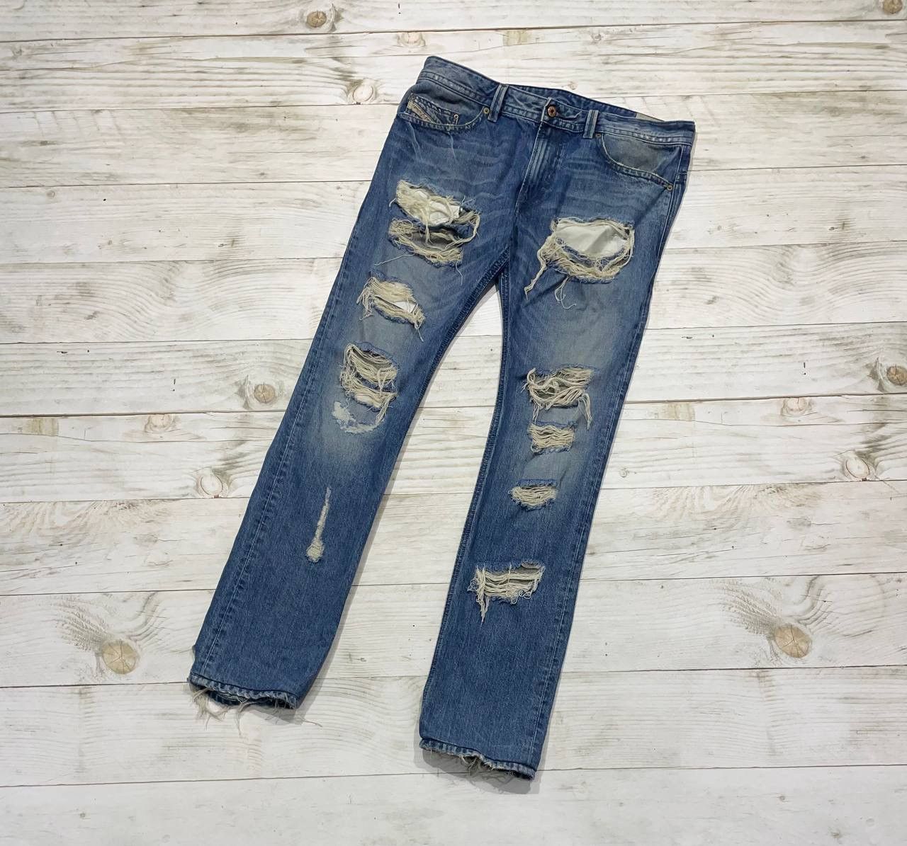 Diesel Diesel Thavar Slim Skinny Denim Jeans Distrissed Y2K Size US 34 / EU 50 - 1 Thumbnail