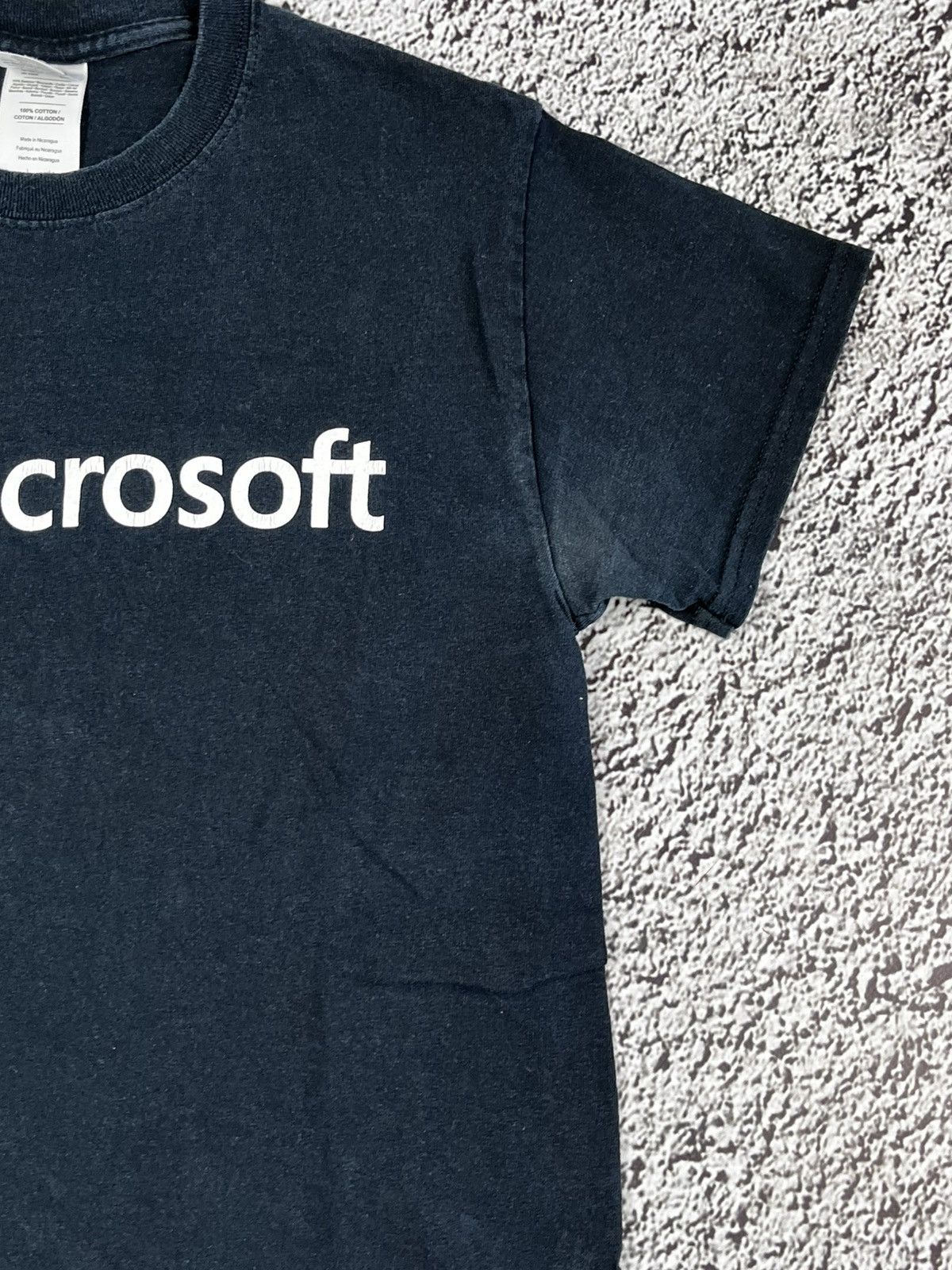 Vintage Vintage Y2K Microsoft faded logo tee streetwear size S Size US S / EU 44-46 / 1 - 3 Thumbnail