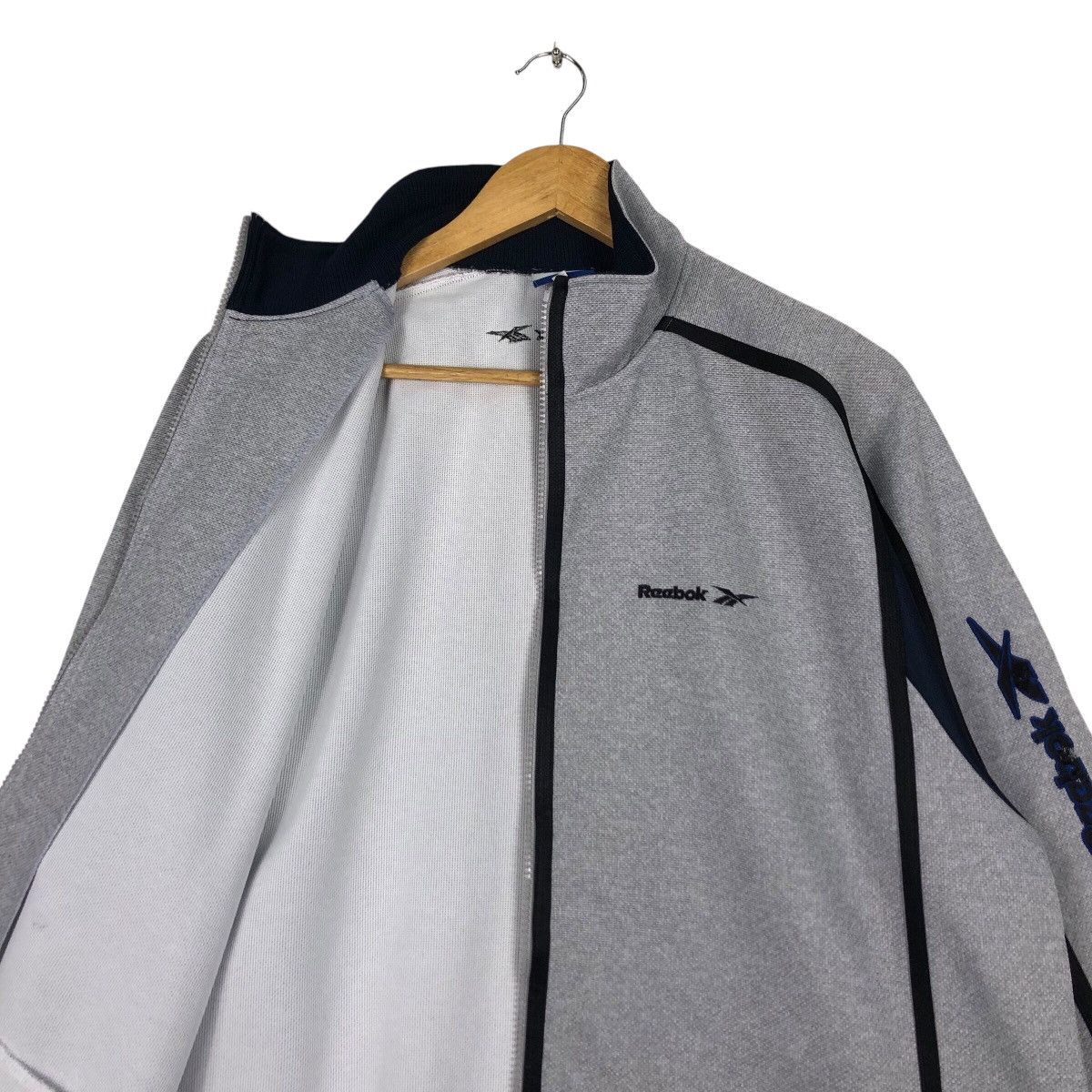 Reebok × Vintage Vintage Reebok Track Top Sweater Sportswear Running Wear Size US L / EU 52-54 / 3 - 9 Thumbnail