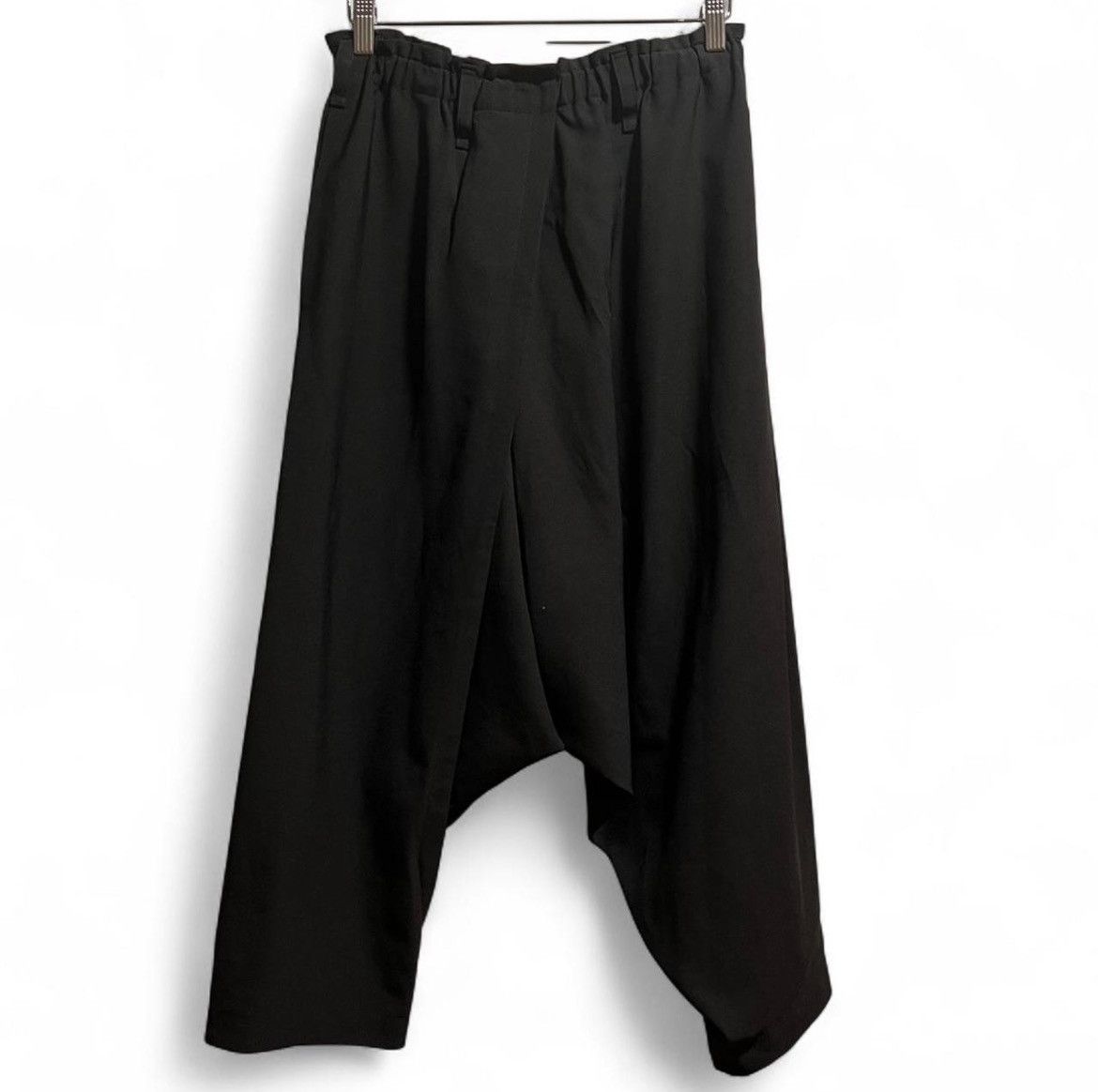 Issey Miyake Issey Miyake black asymmetrical drop crotch pants Size 29" - 1 Thumbnail