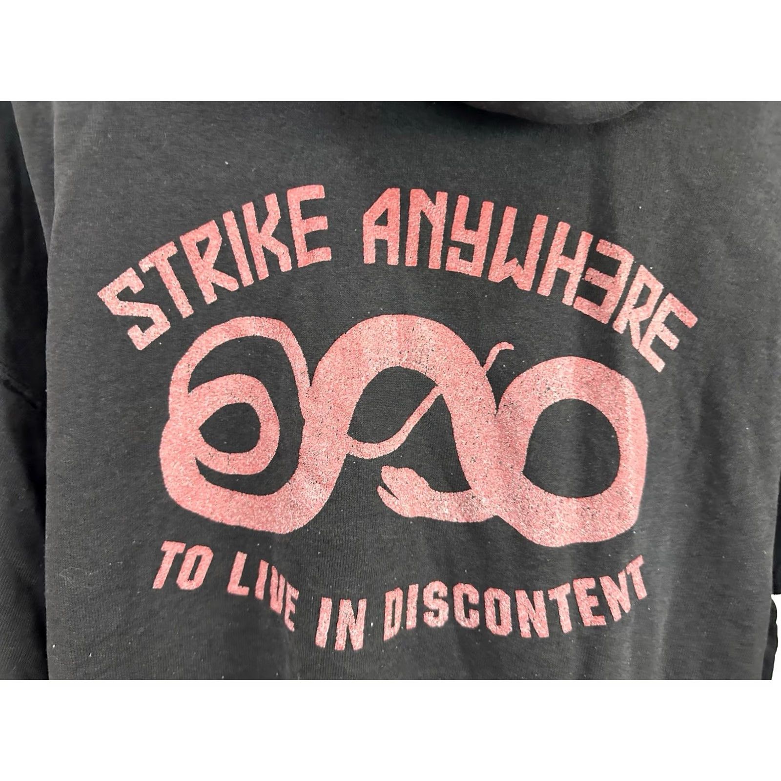 Fruit Of The Loom VTG Strike Anywhere To Live In Discontent Album Tour Faded Worn Zip Hoodie XL Mens Black Size US XL / EU 56 / 4 - 3 Thumbnail