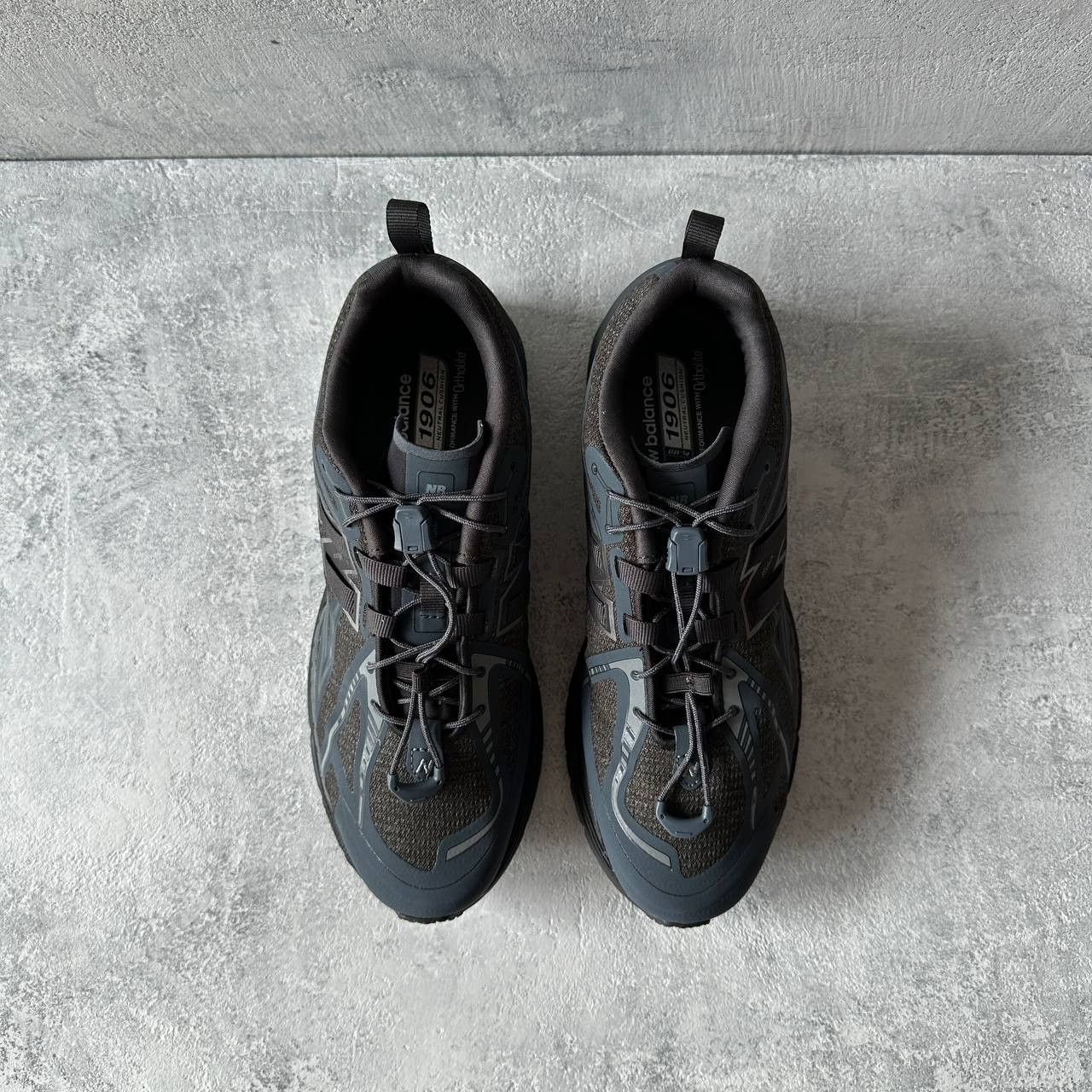 New Balance New Balance 1906R Black Cement Graphite Size 40.5 U1906RBG Size US 7.5 / EU 40-41 - 6 Thumbnail