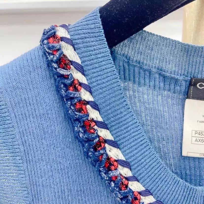 Chanel Chanel blue sleeveless top F40 Size M / US 6-8 / IT 42-44 - 5 Thumbnail